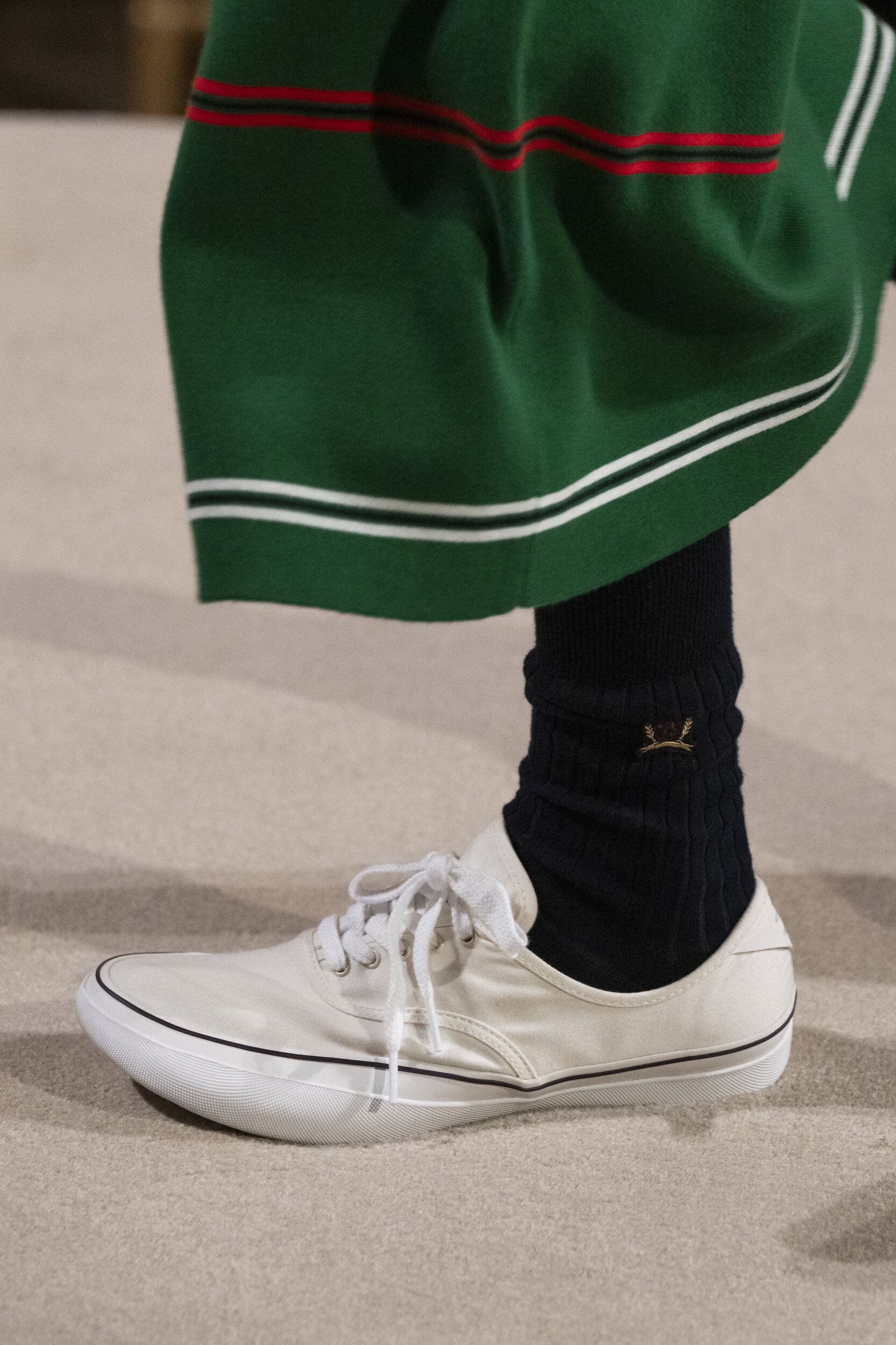 Tommy Hilfiger Spring 2027 Fashion Show Details