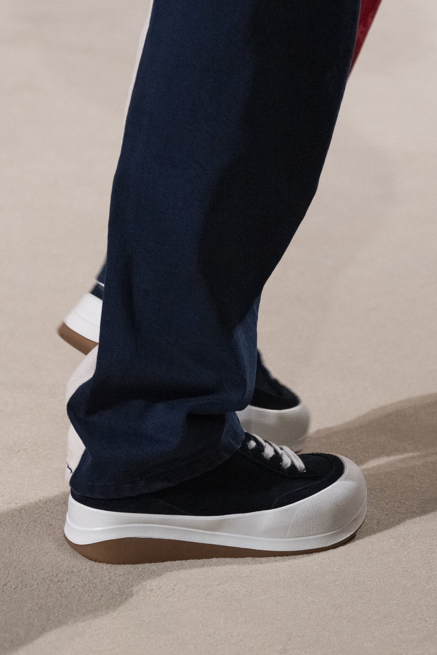 Tommy Hilfiger Spring 2027 Fashion Show Details