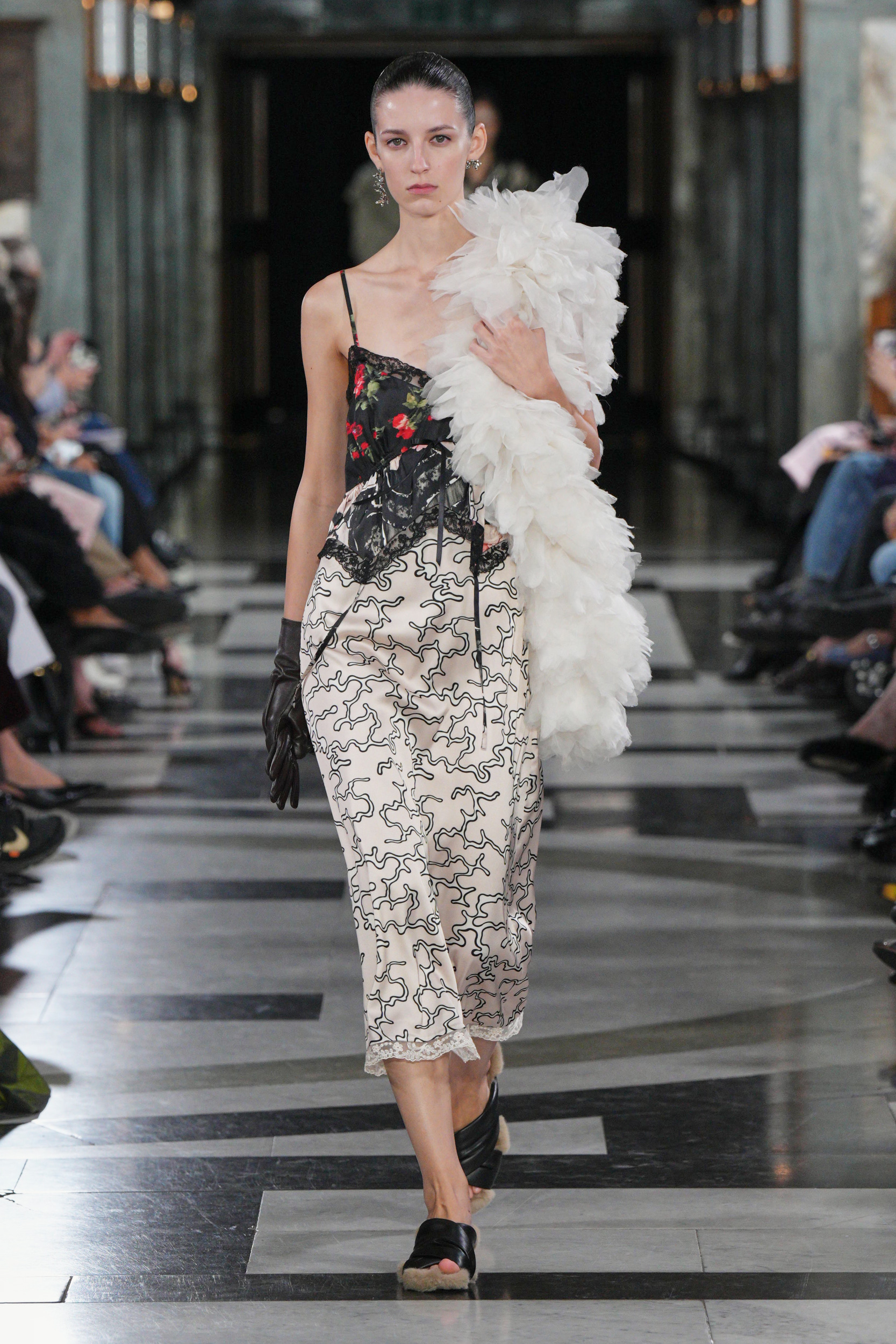 Simone Rocha Spring 2027 Fashion Show