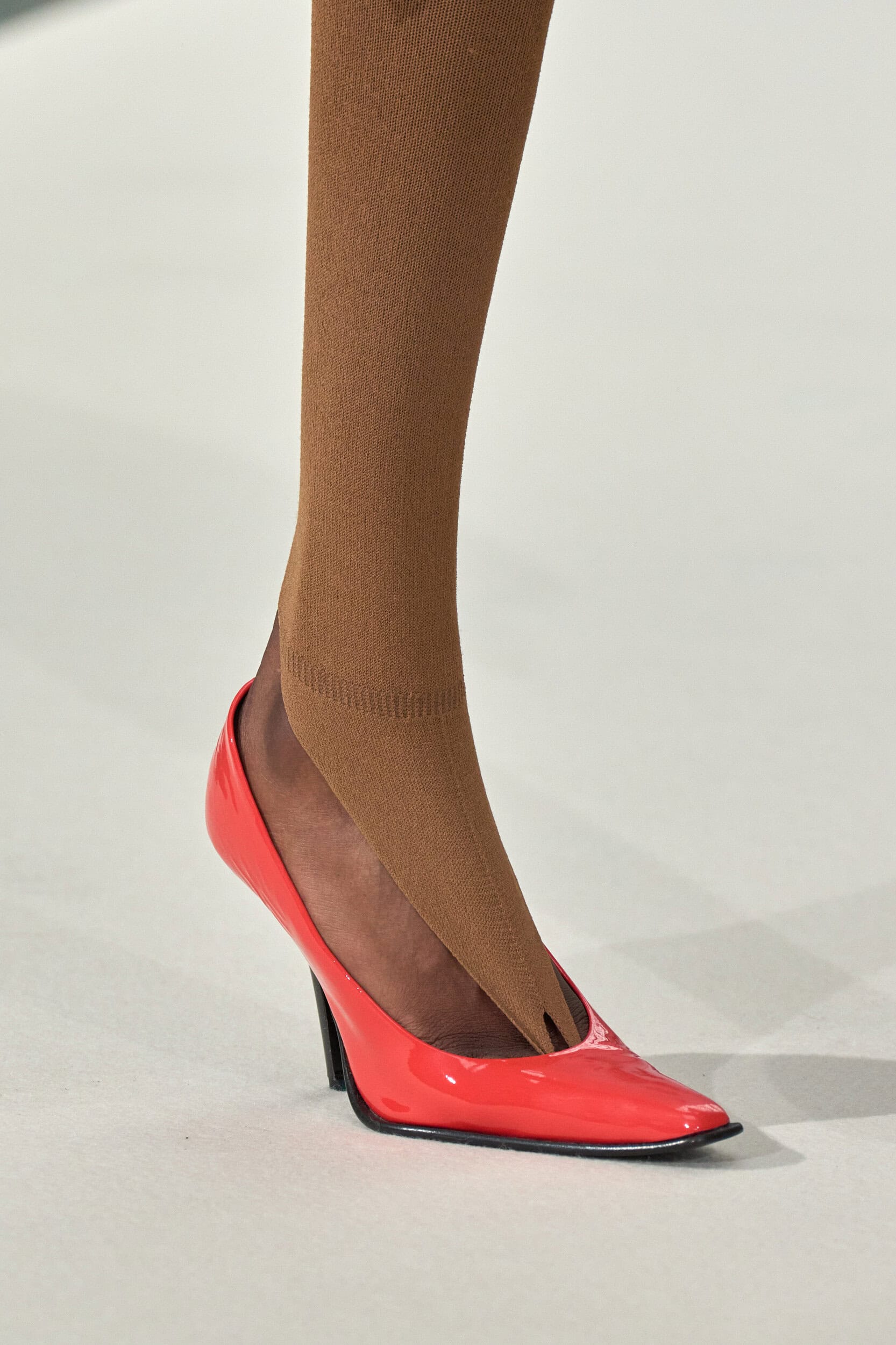 Julie Kegels Spring 2027 Fashion Show Details