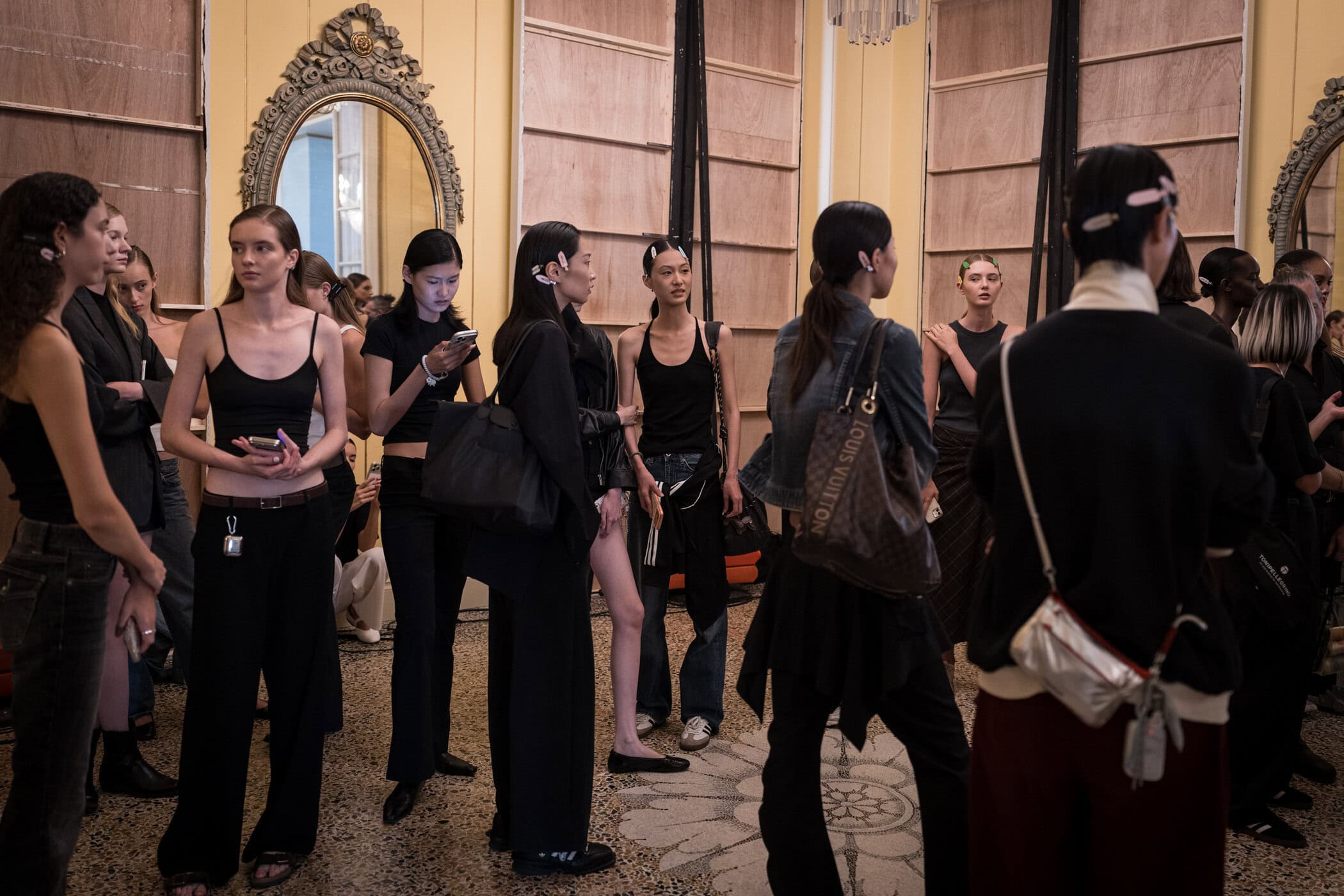 Keqiao Spring 2027 Fashion Show Backstage