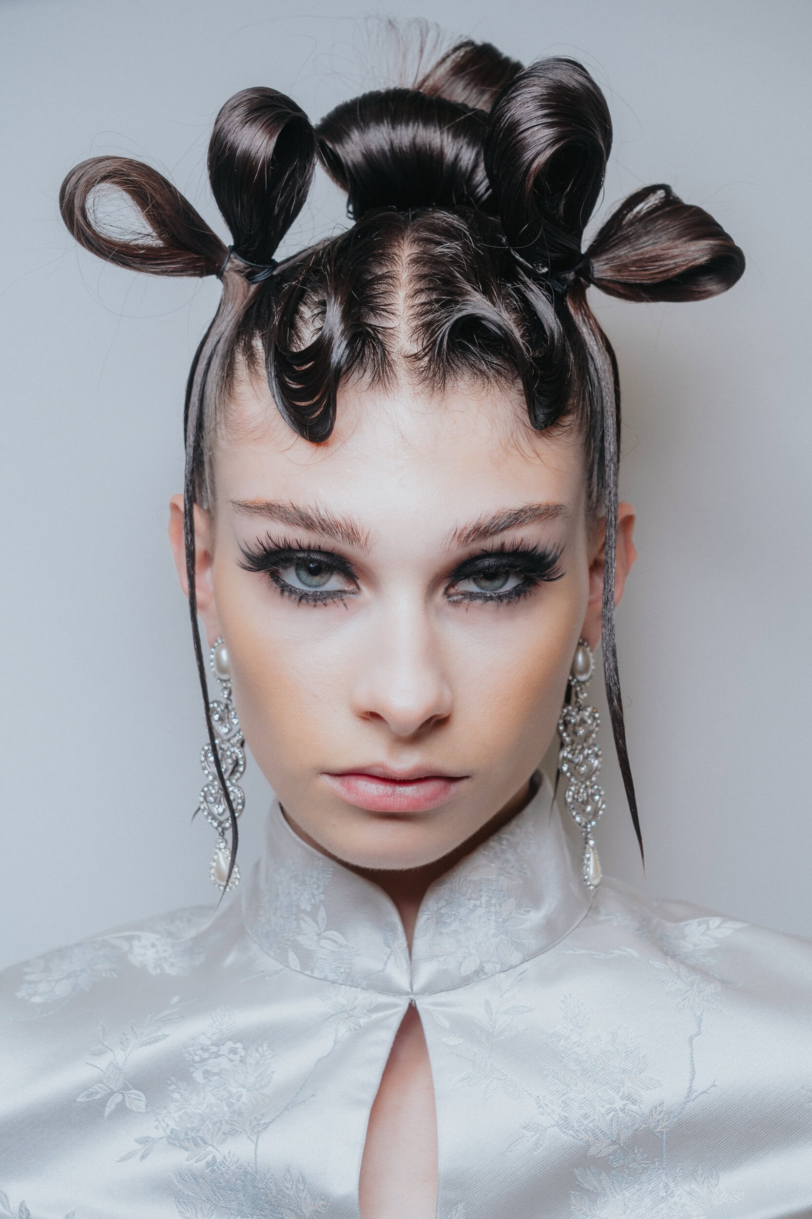 Kim Shui Spring 2027 Fashion Show Backstage