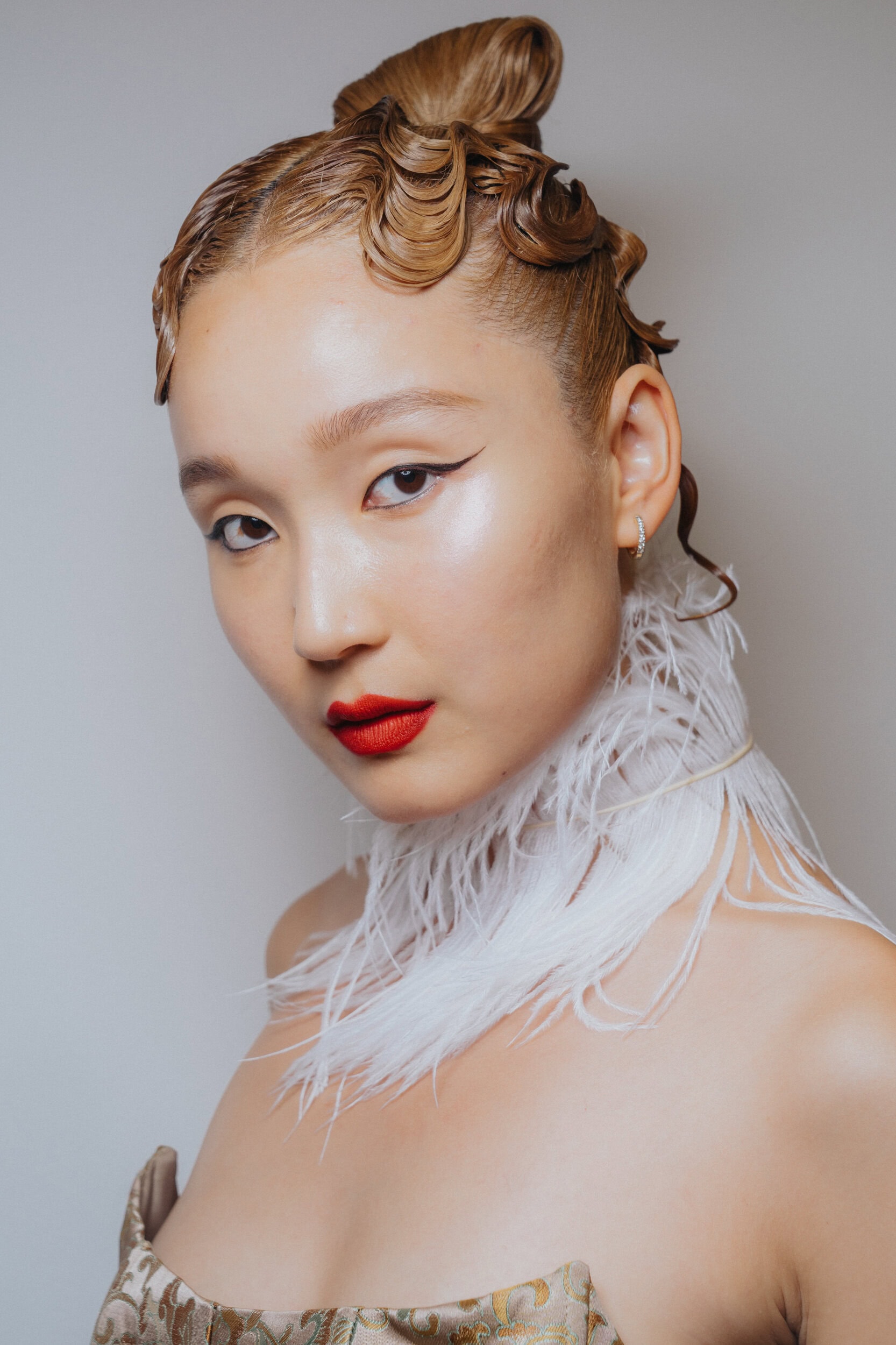 Kim Shui Spring 2027 Fashion Show Backstage