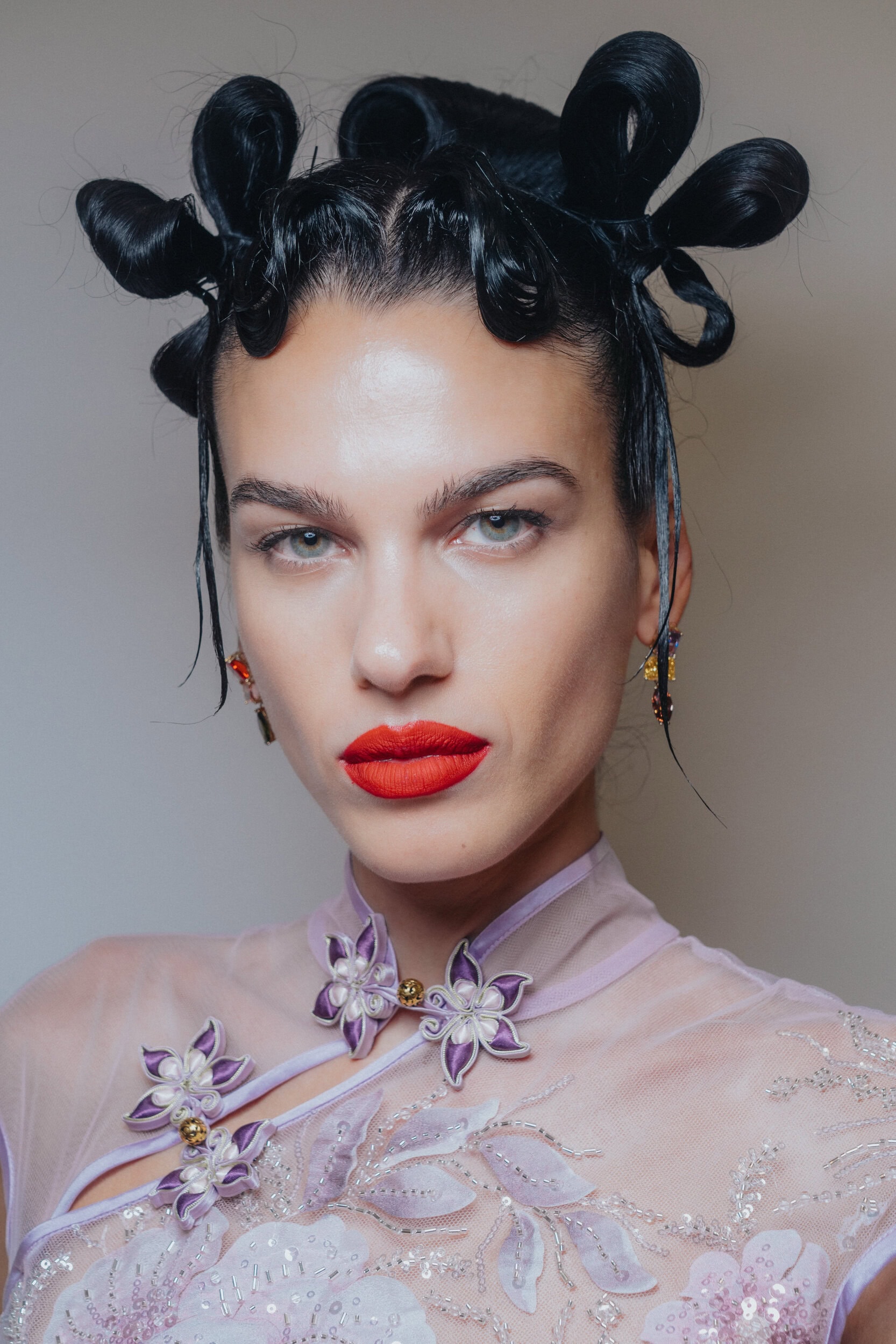 Kim Shui Spring 2027 Fashion Show Backstage