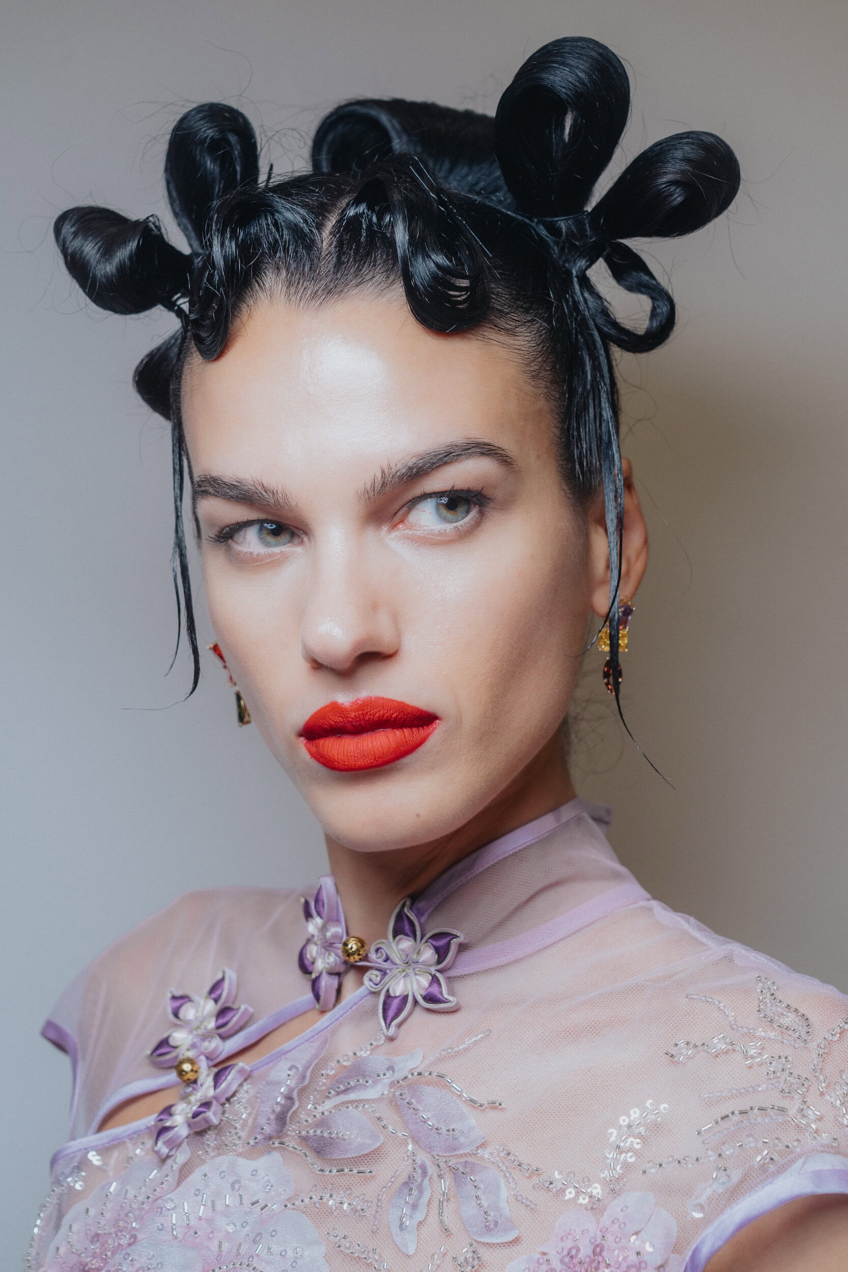 Kim Shui Spring 2027 Fashion Show Backstage