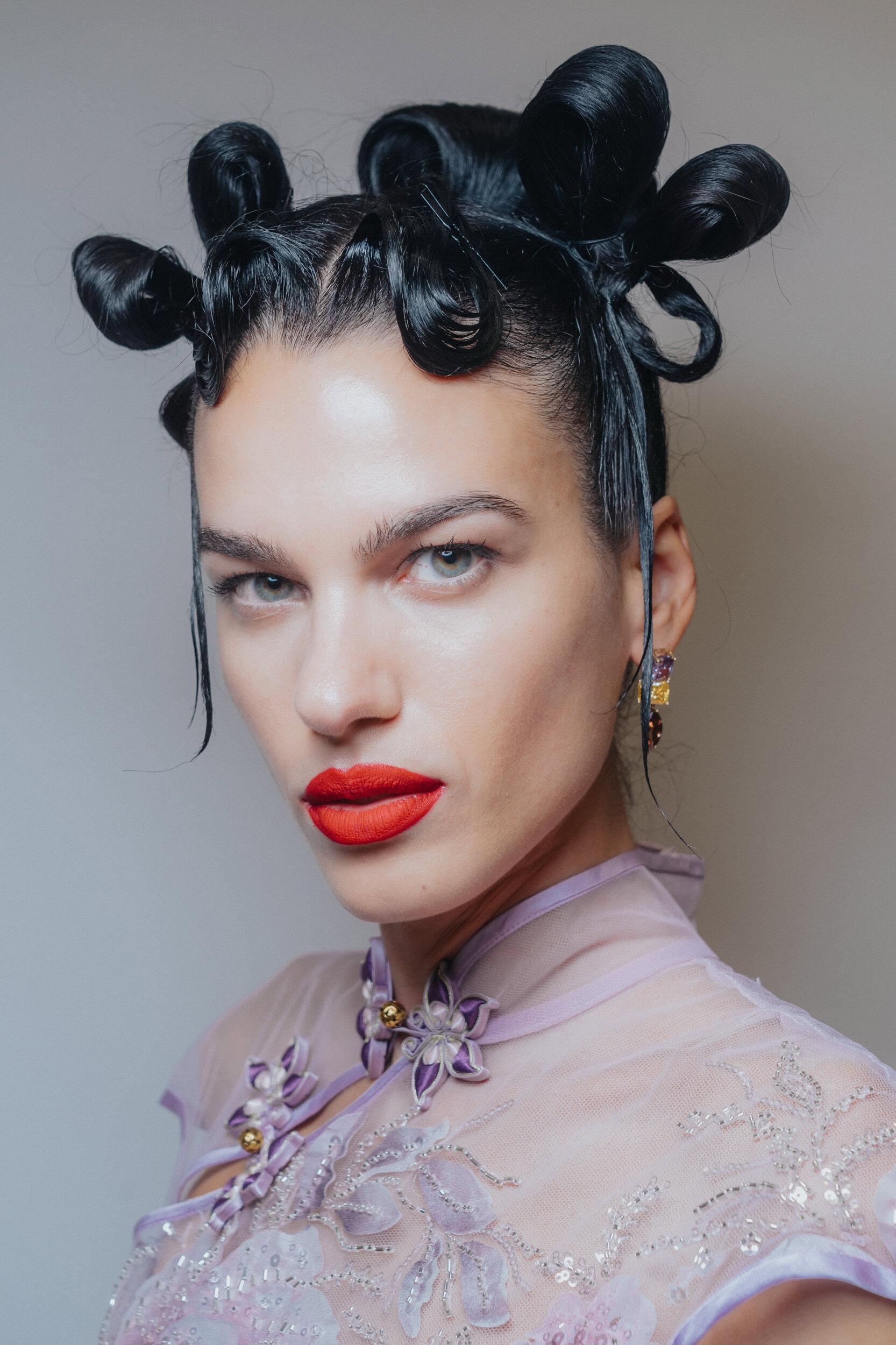 Kim Shui Spring 2027 Fashion Show Backstage