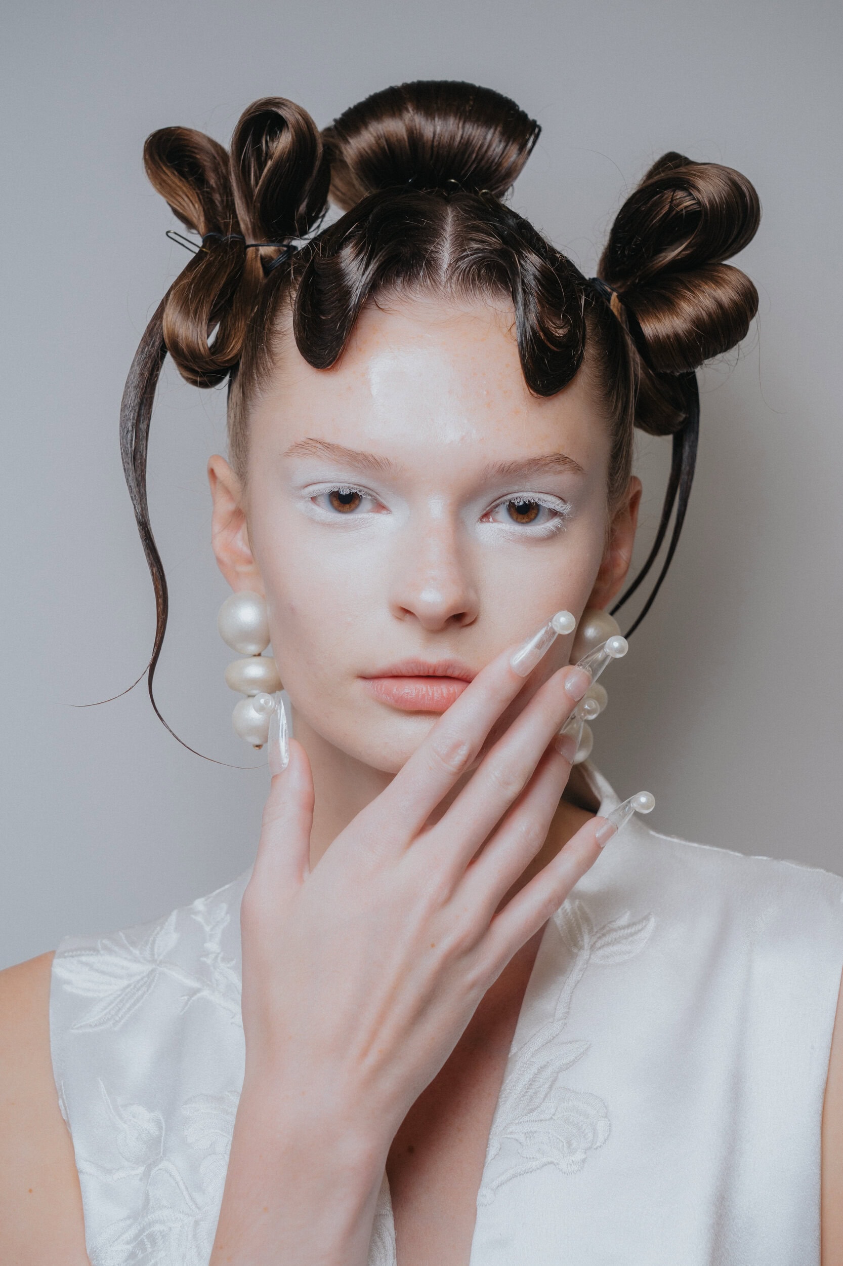 Kim Shui Spring 2027 Fashion Show Backstage