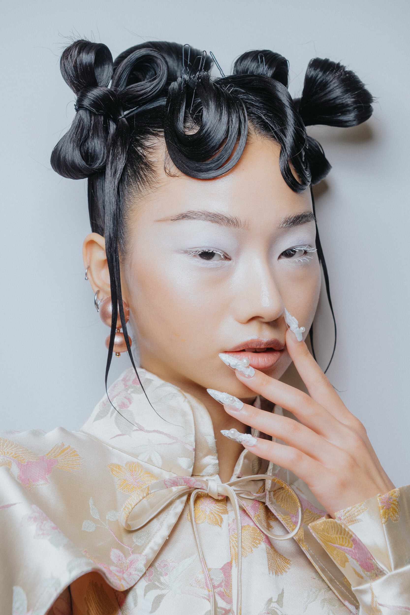 Kim Shui Spring 2027 Fashion Show Backstage