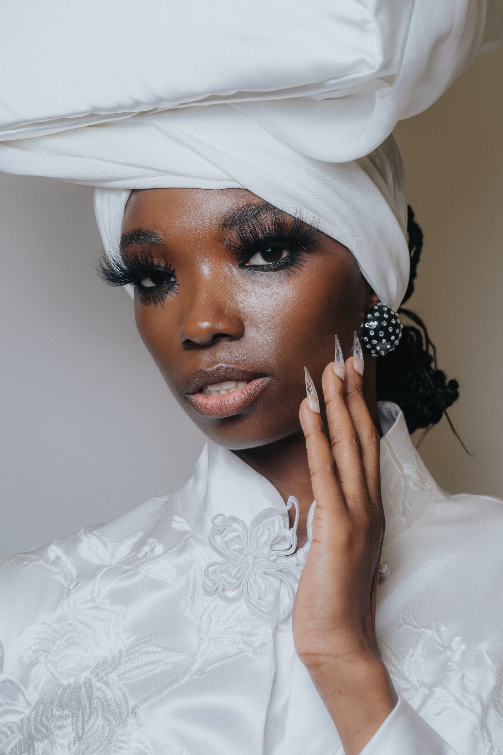 Kim Shui Spring 2027 Fashion Show Backstage