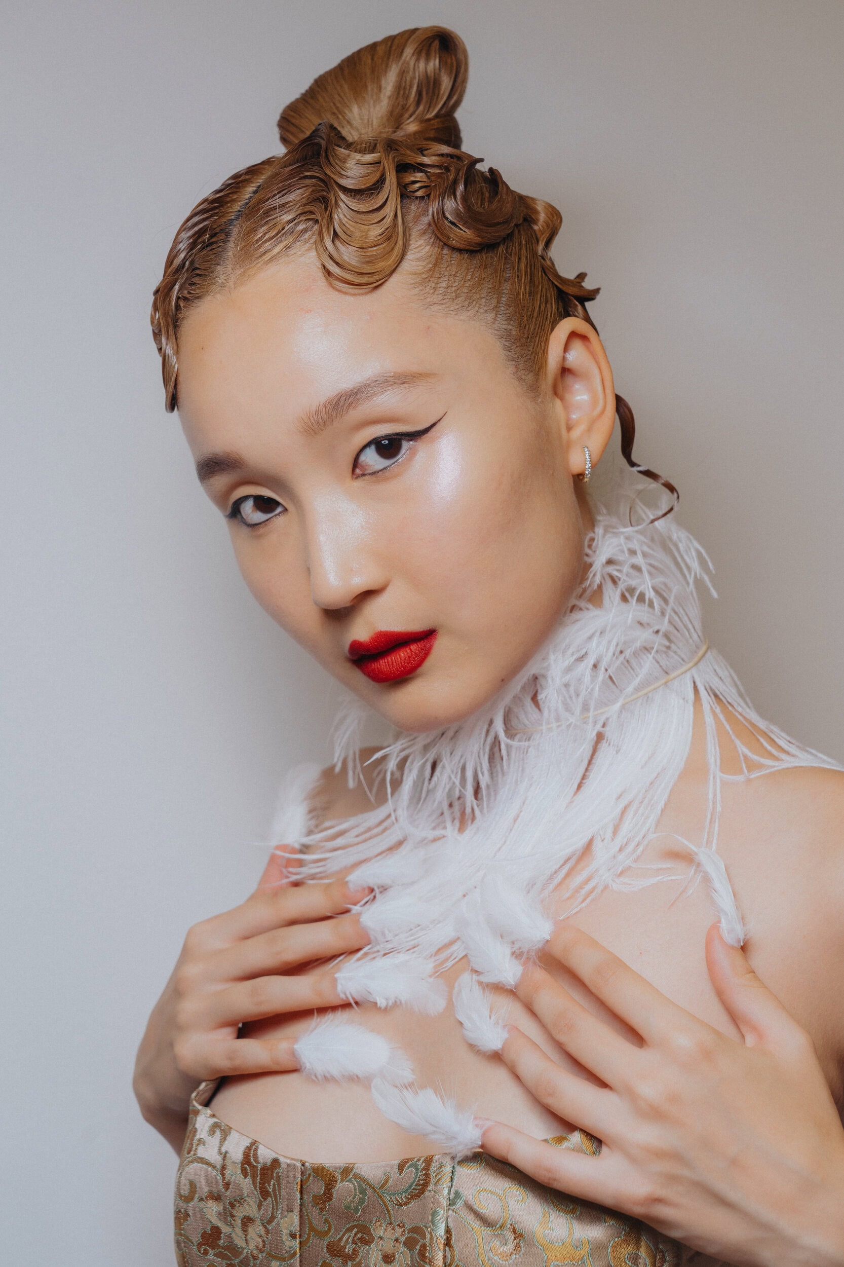 Kim Shui Spring 2027 Fashion Show Backstage