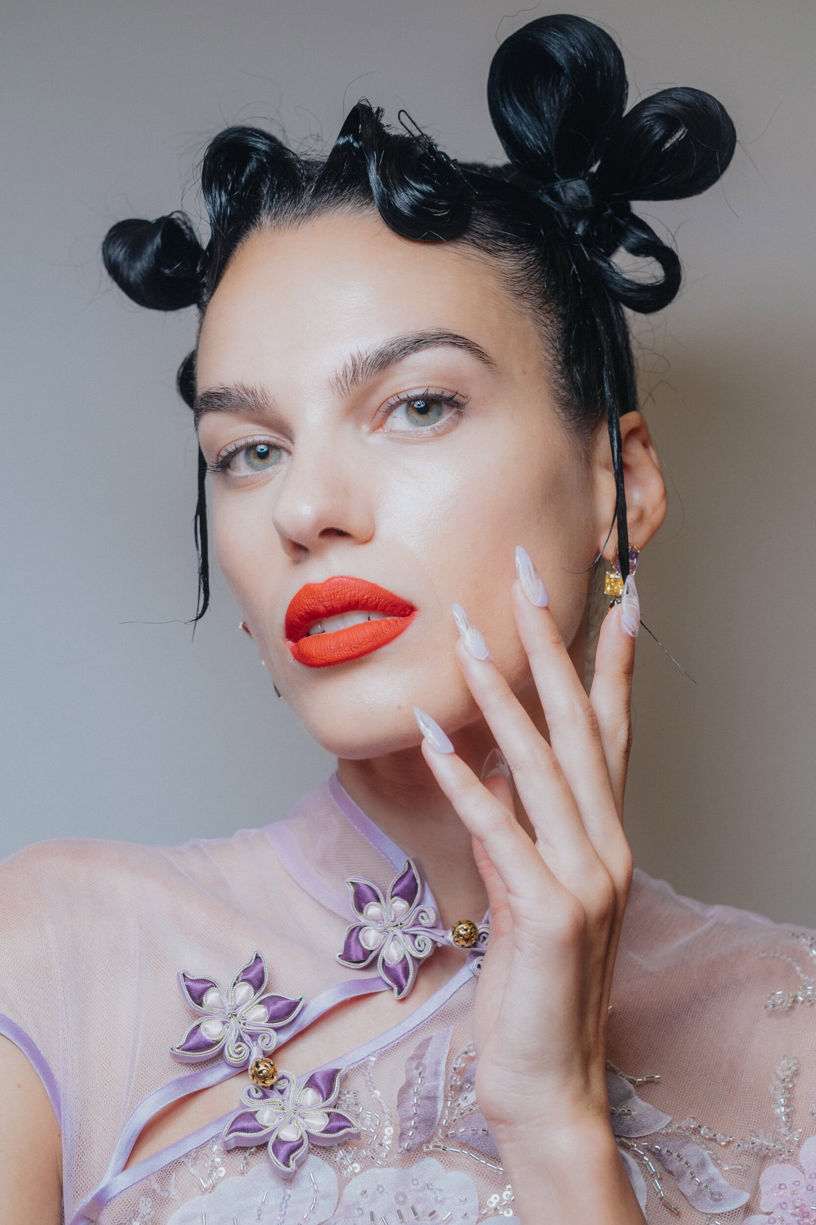Kim Shui Spring 2027 Fashion Show Backstage