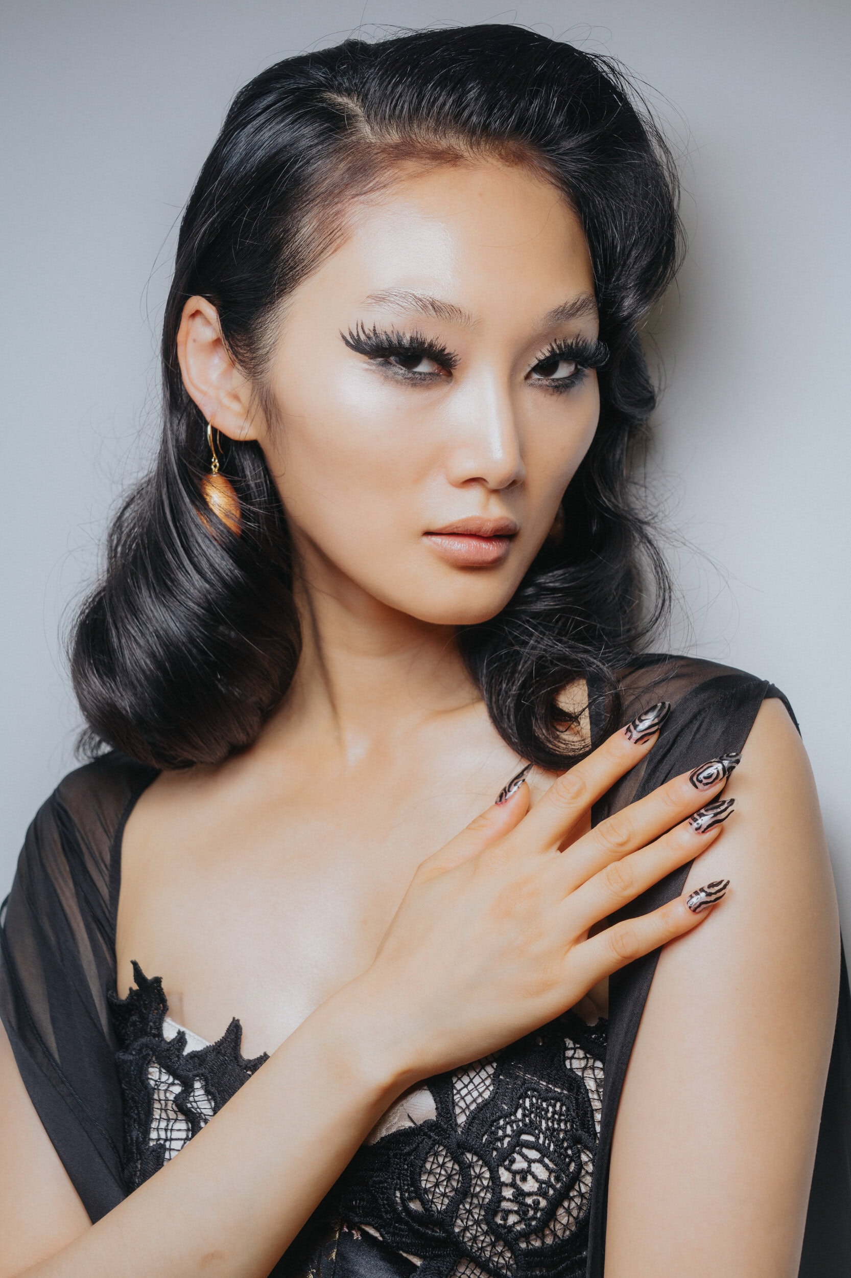 Kim Shui Spring 2027 Fashion Show Backstage
