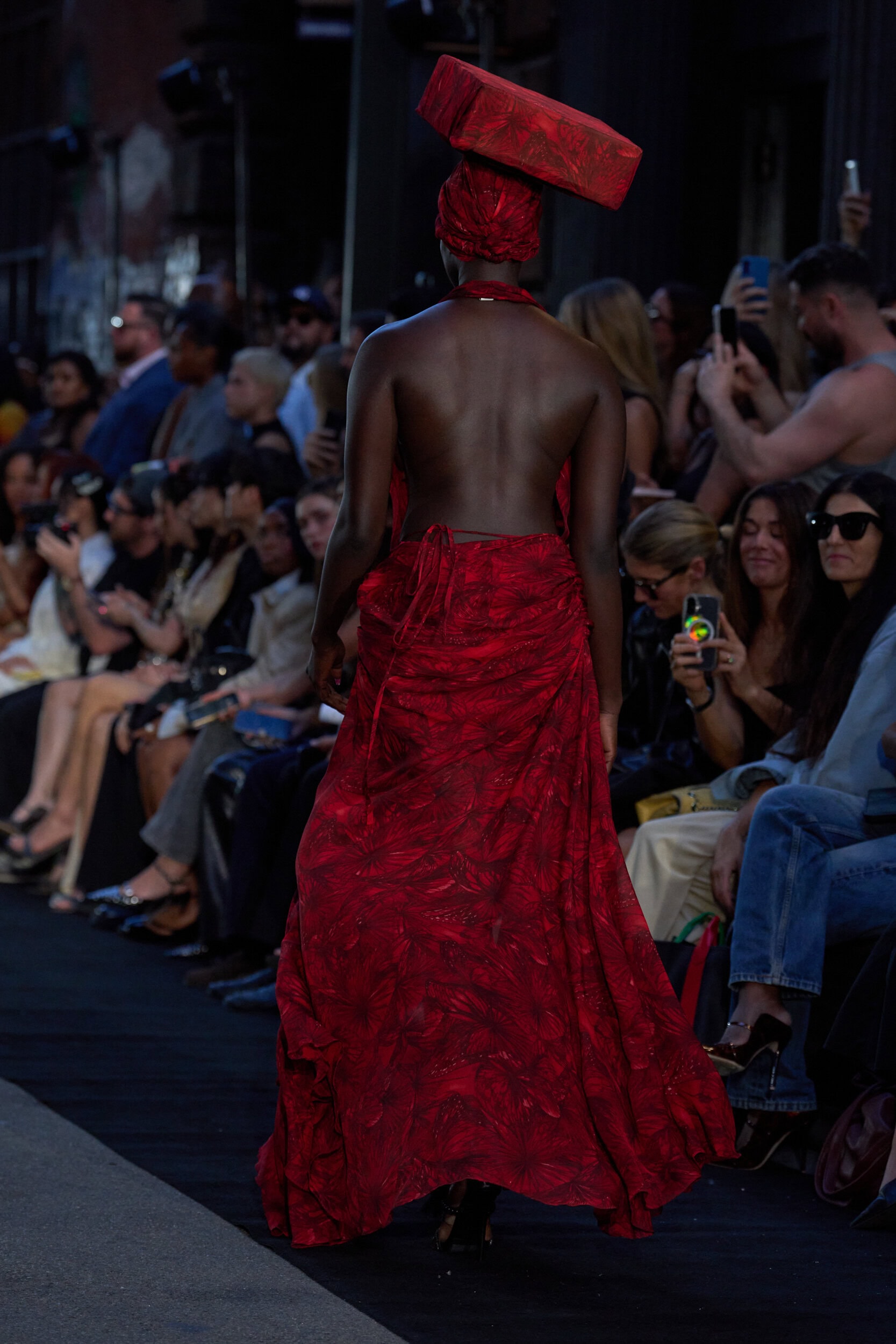 Kim Shui Spring 2027 Fashion Show Details