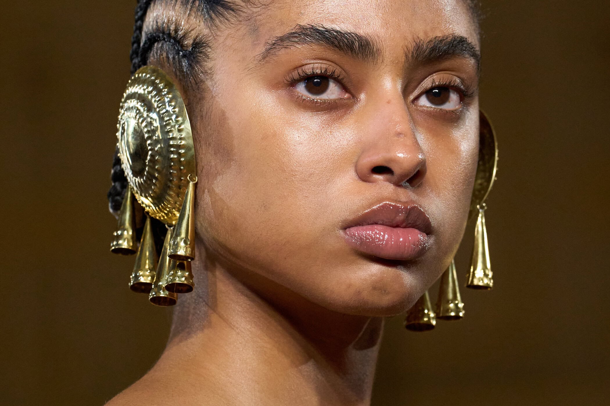 Labrum London Spring 2027 Fashion Show Details