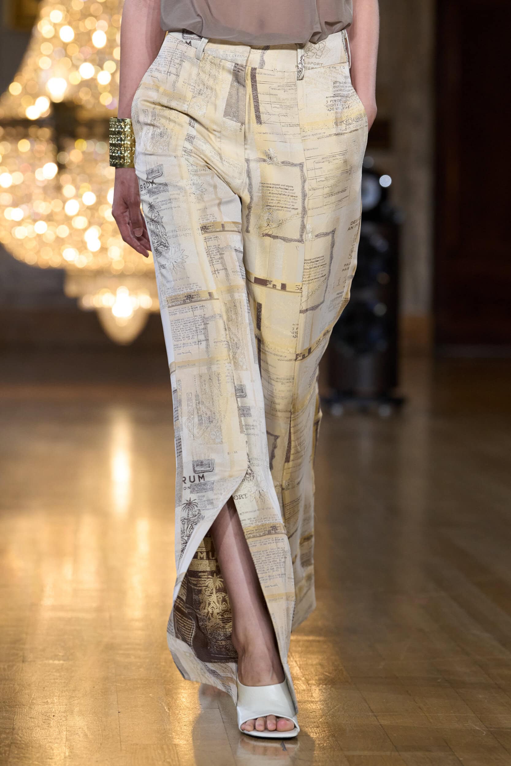Labrum London Spring 2027 Fashion Show Details