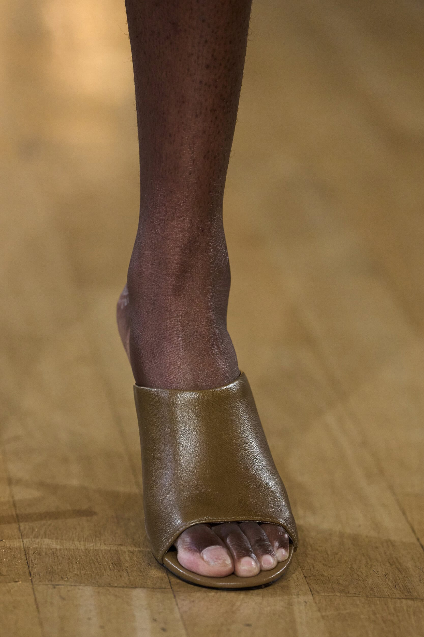Labrum London Spring 2027 Fashion Show Details