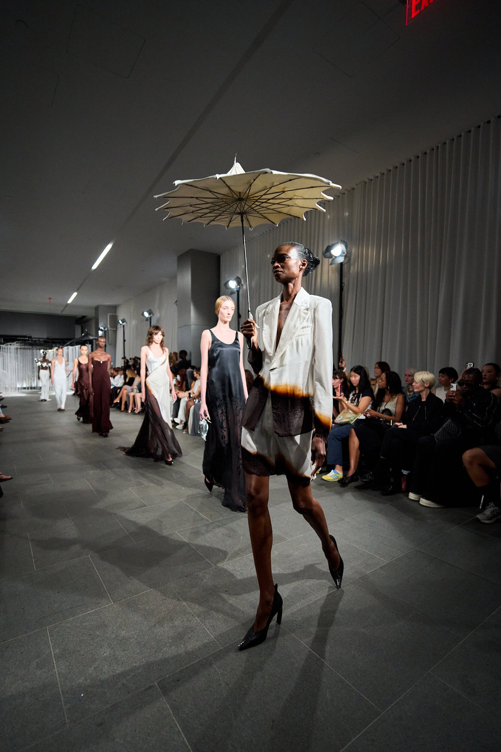 Grace Ling Spring 2027 Fashion Show Atmosphere