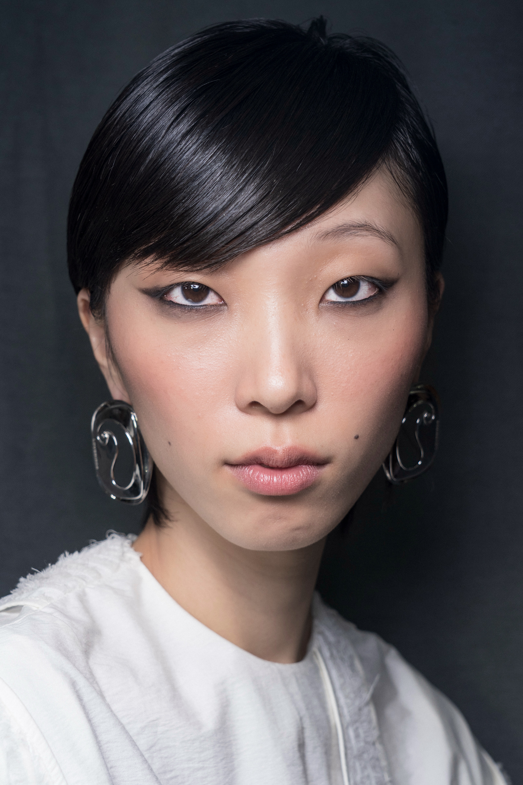 Lovebirds Spring 2027 Fashion Show Backstage