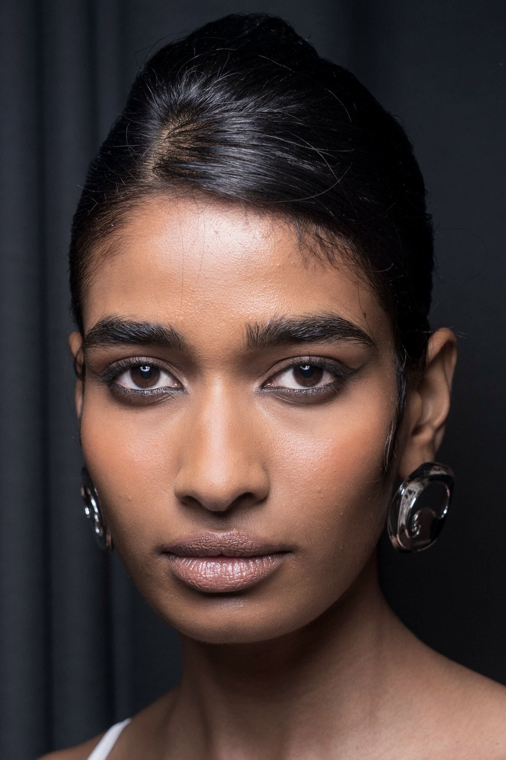 Lovebirds Spring 2027 Fashion Show Backstage