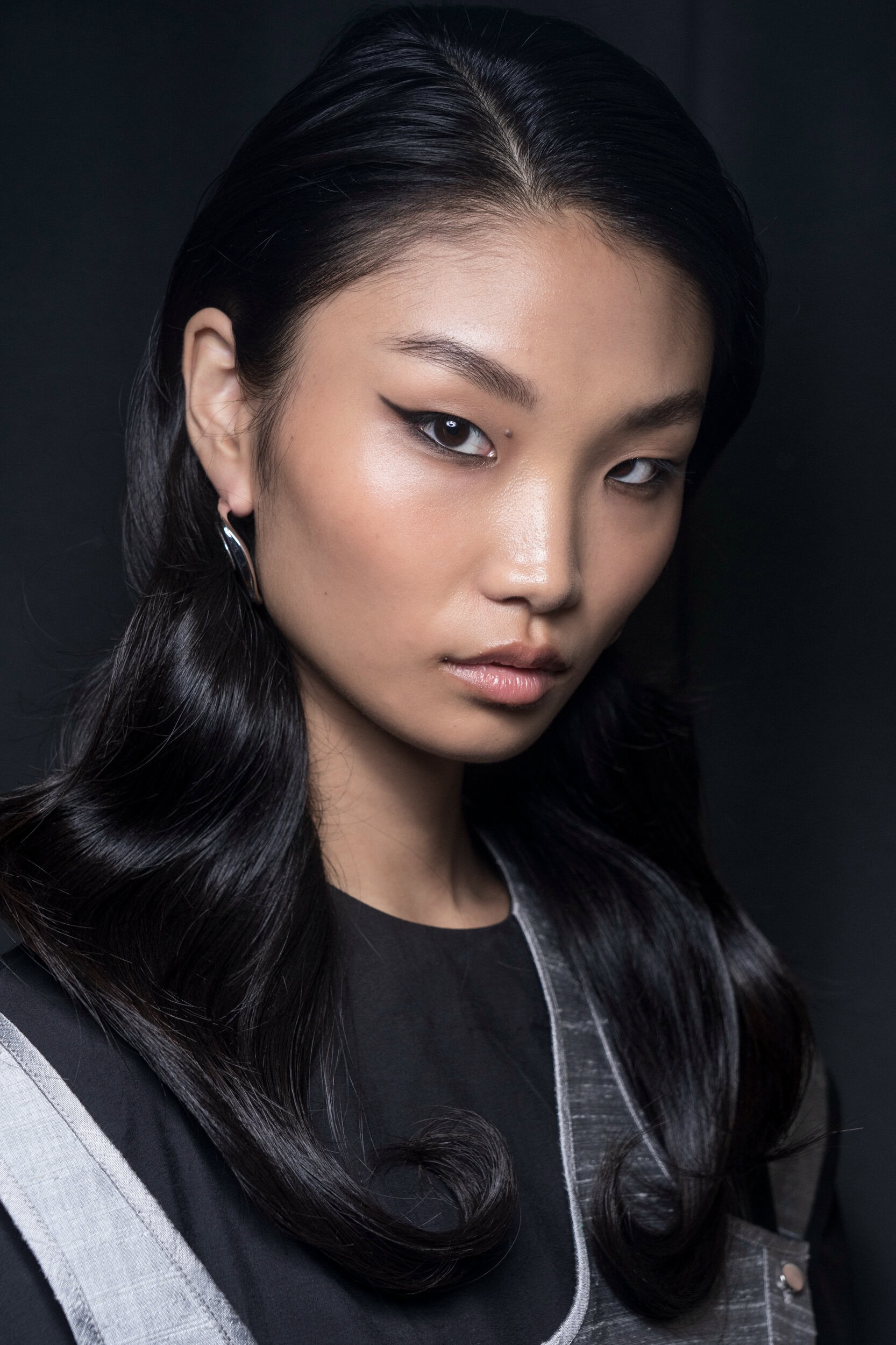 Lovebirds Spring 2027 Fashion Show Backstage