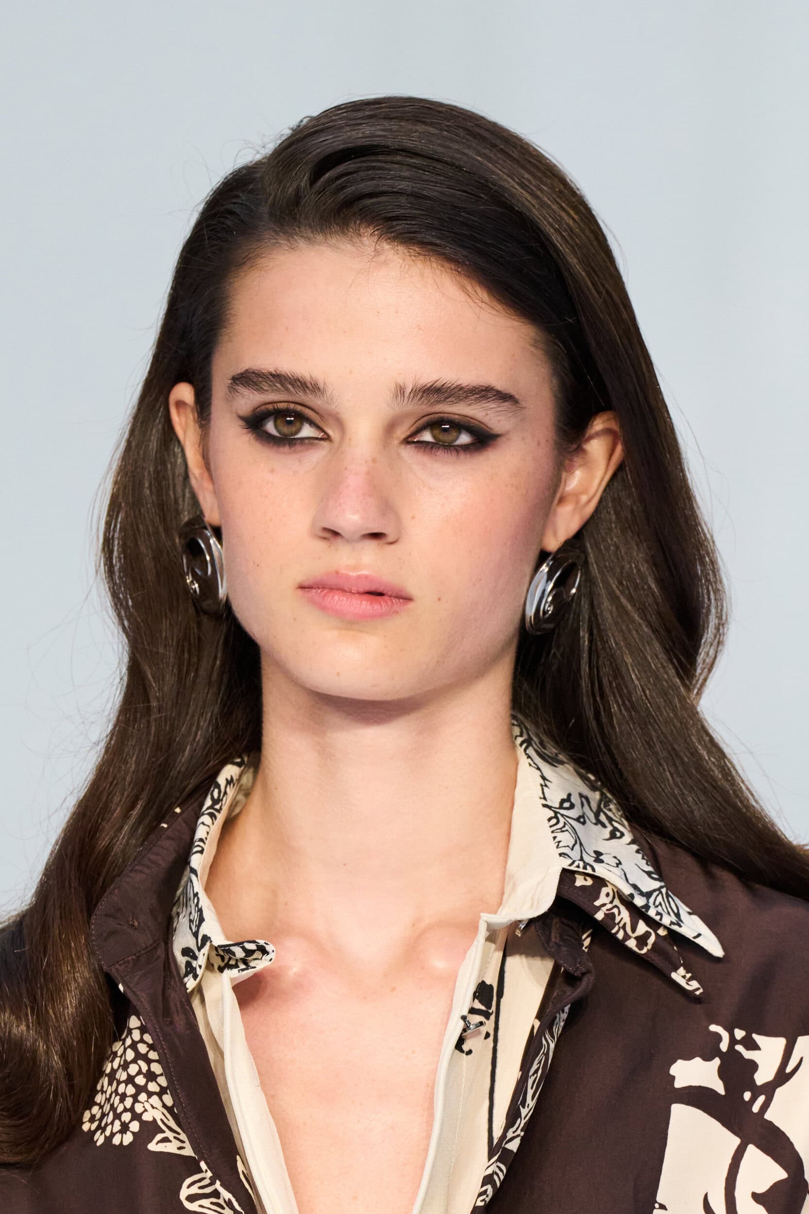 Lovebirds Spring 2027 Fashion Show Details