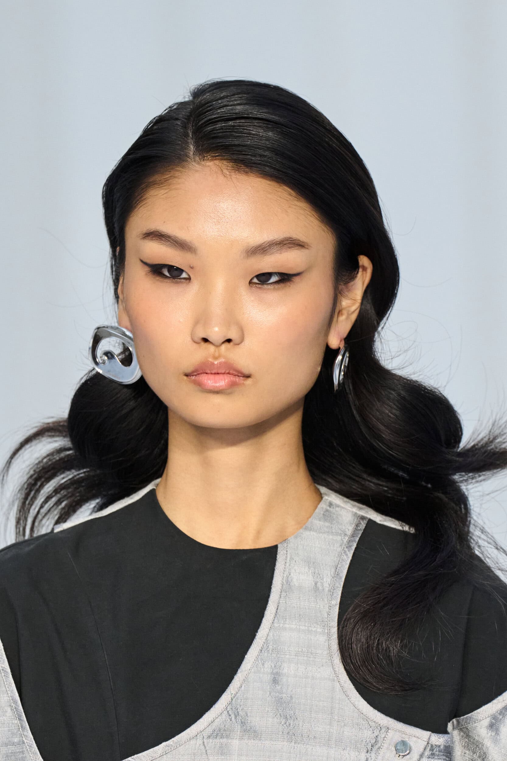 Lovebirds Spring 2027 Fashion Show Details