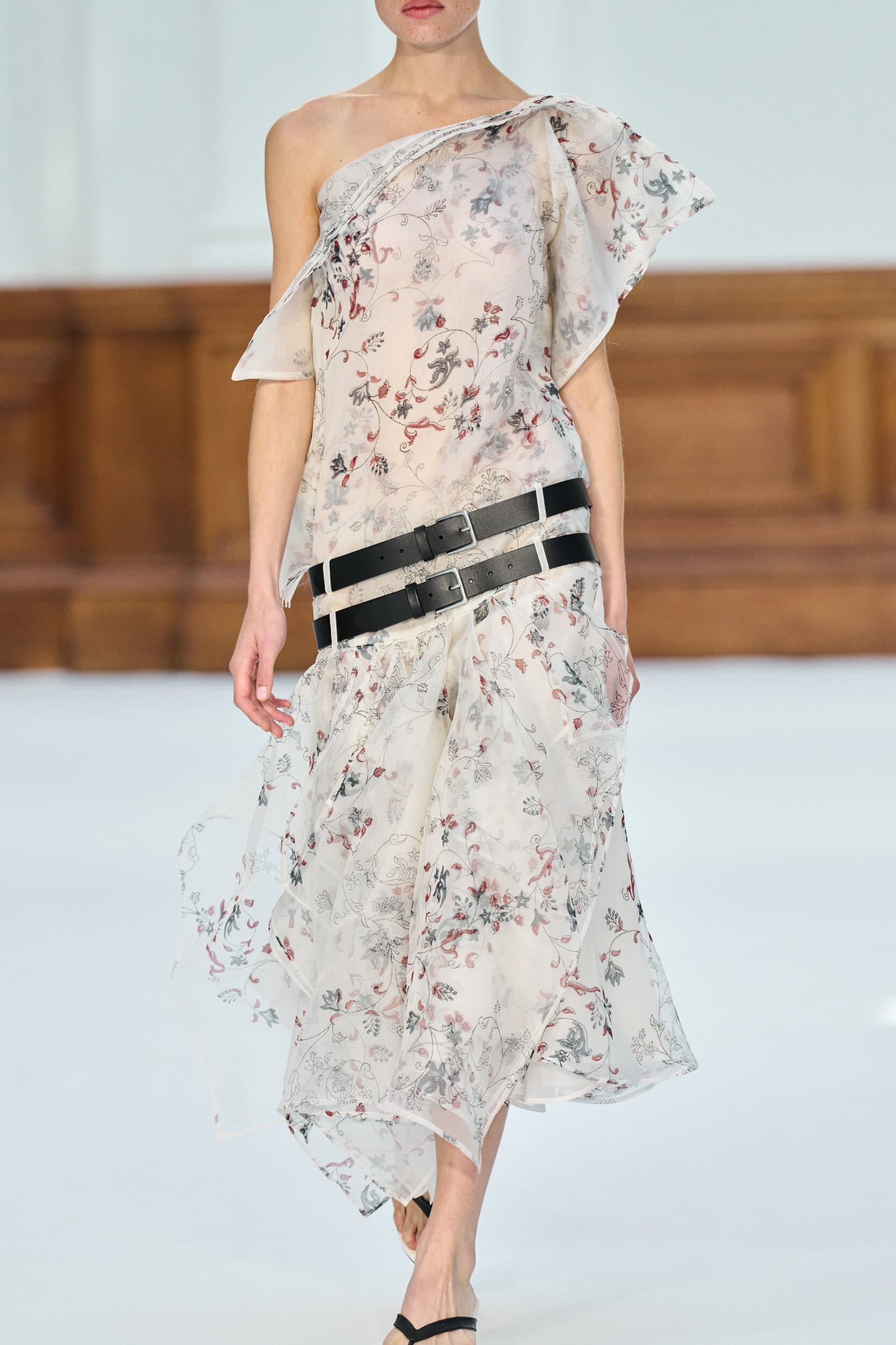 Lovebirds Spring 2027 Fashion Show Details