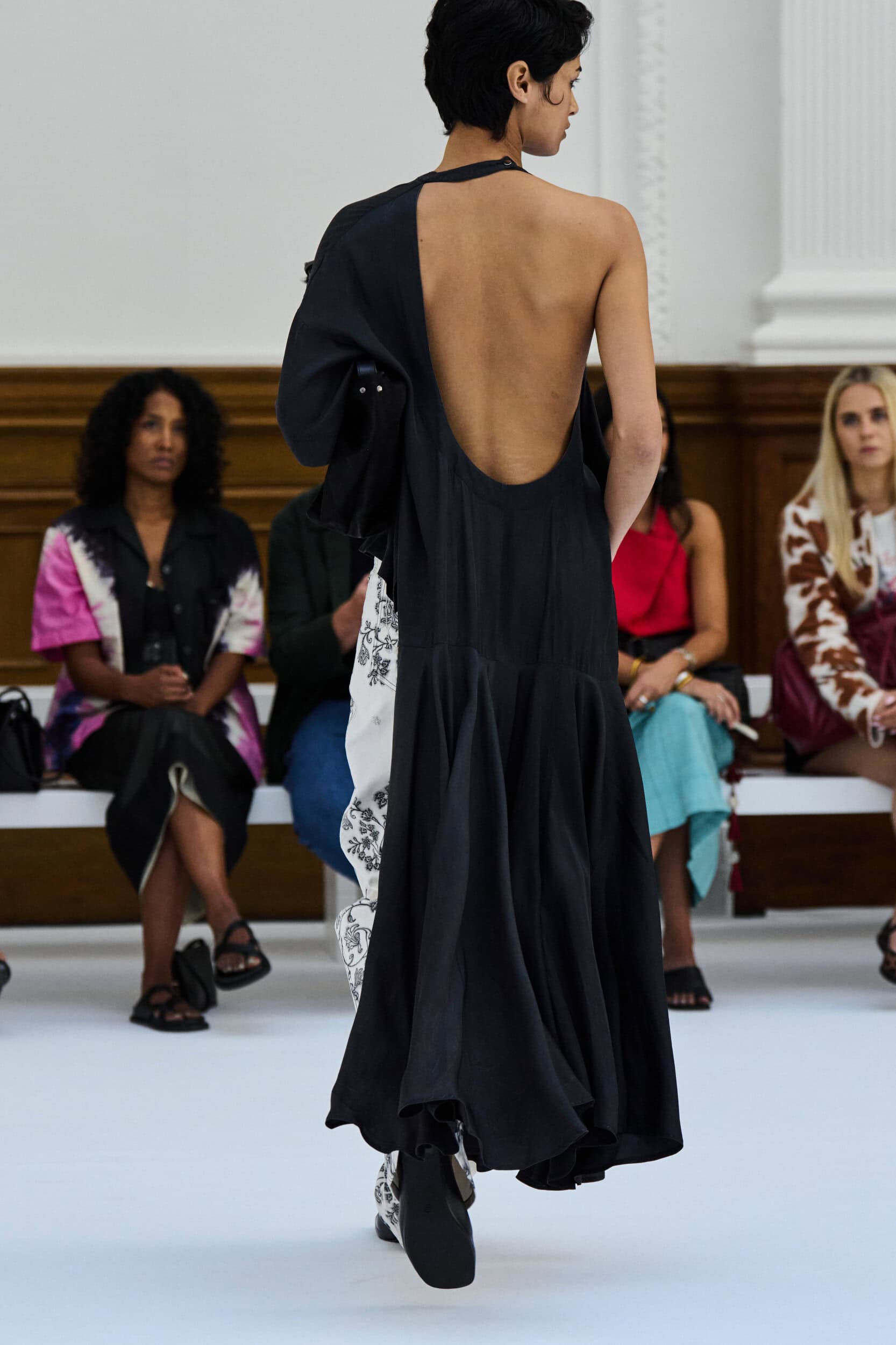 Lovebirds Spring 2027 Fashion Show Details