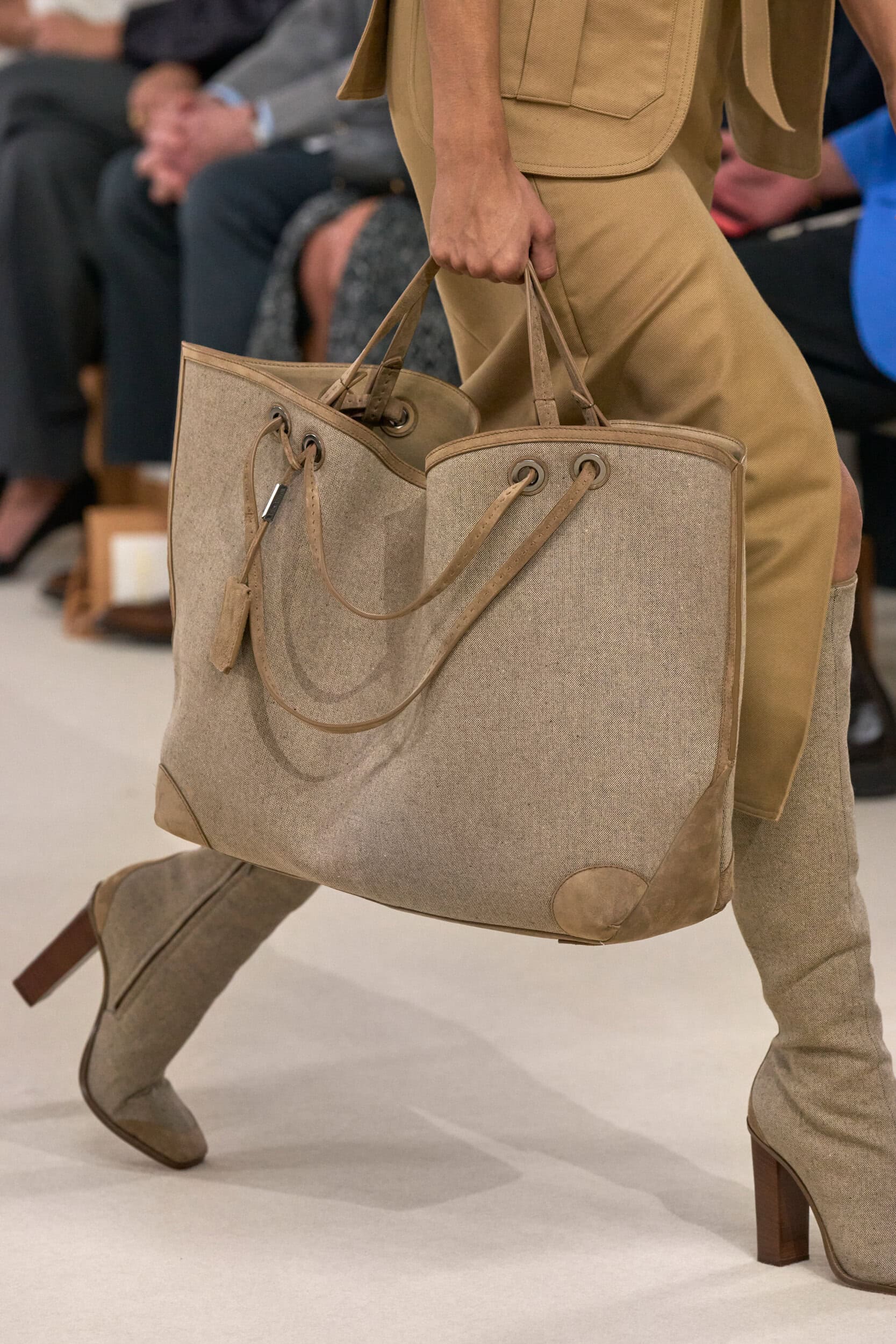 Max Mara Spring 2027 Fashion Show Details