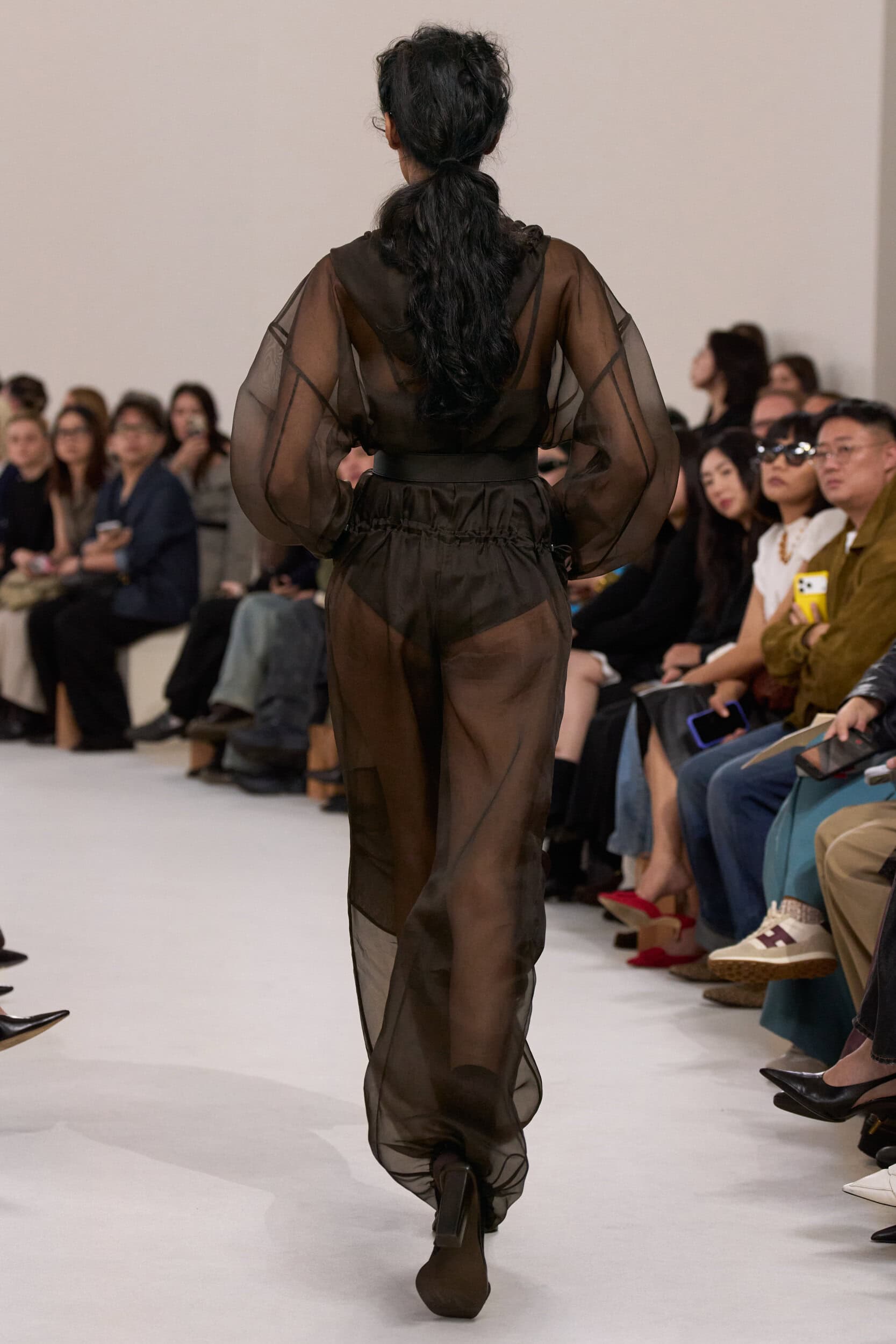 Max Mara Spring 2027 Fashion Show Details
