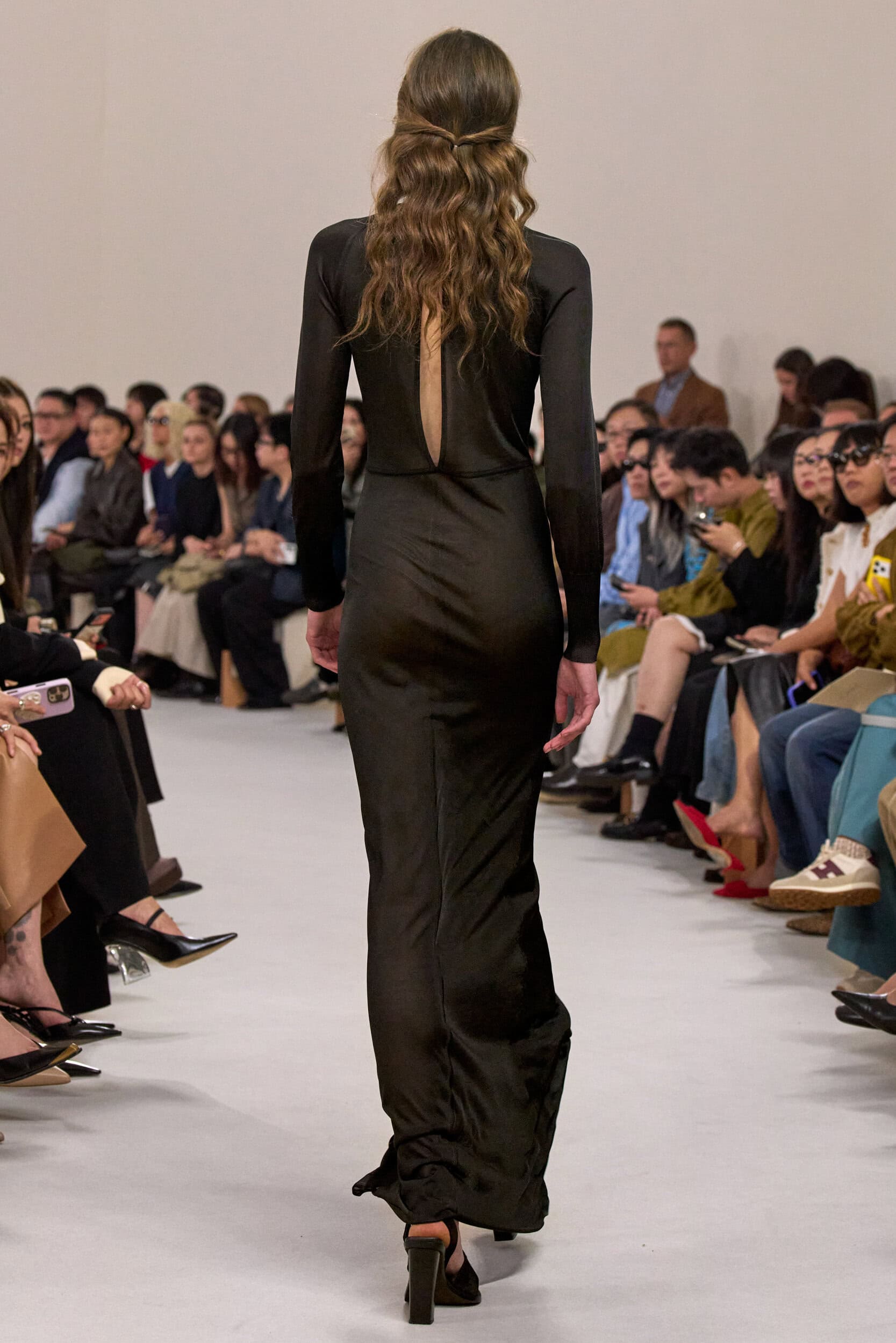 Max Mara Spring 2027 Fashion Show Details