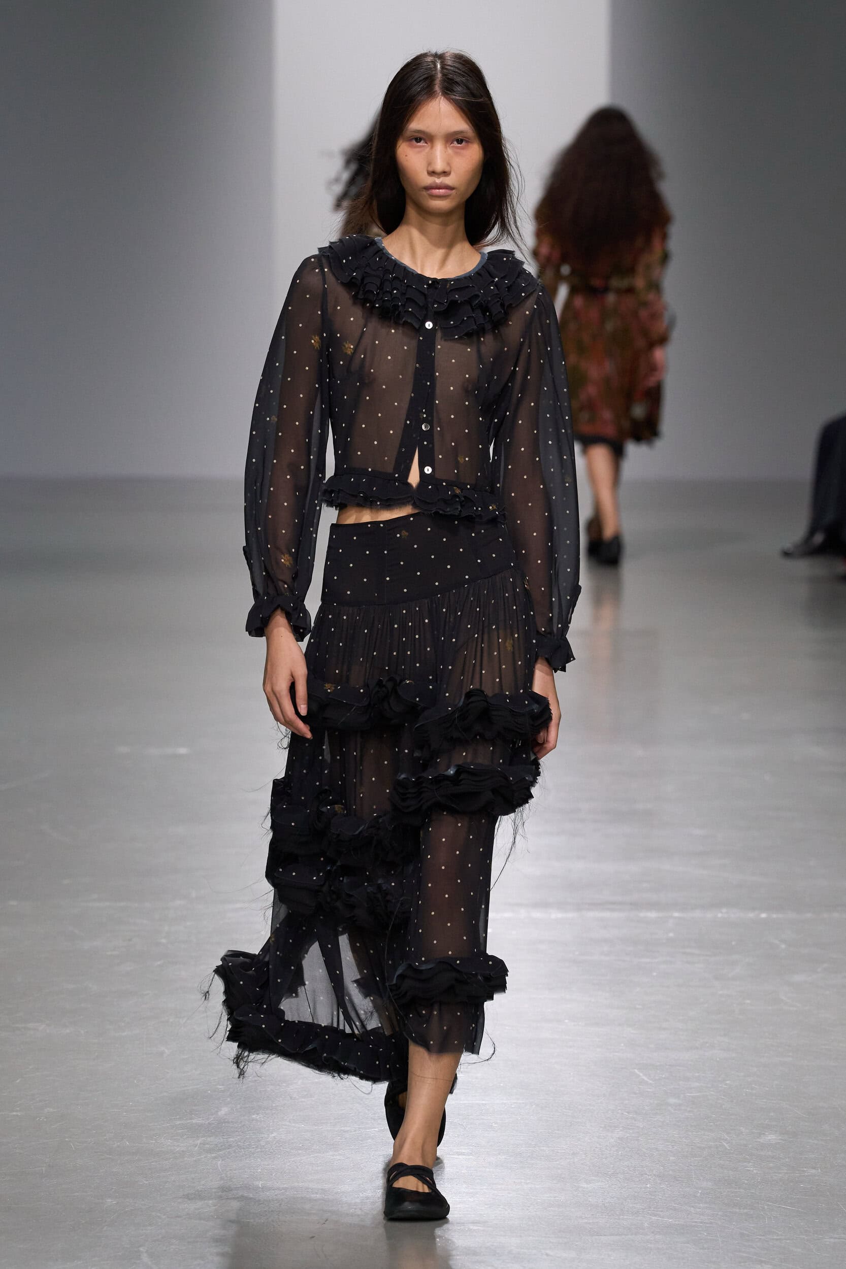 Meruert Tolegen Spring 2027 Fashion Show
