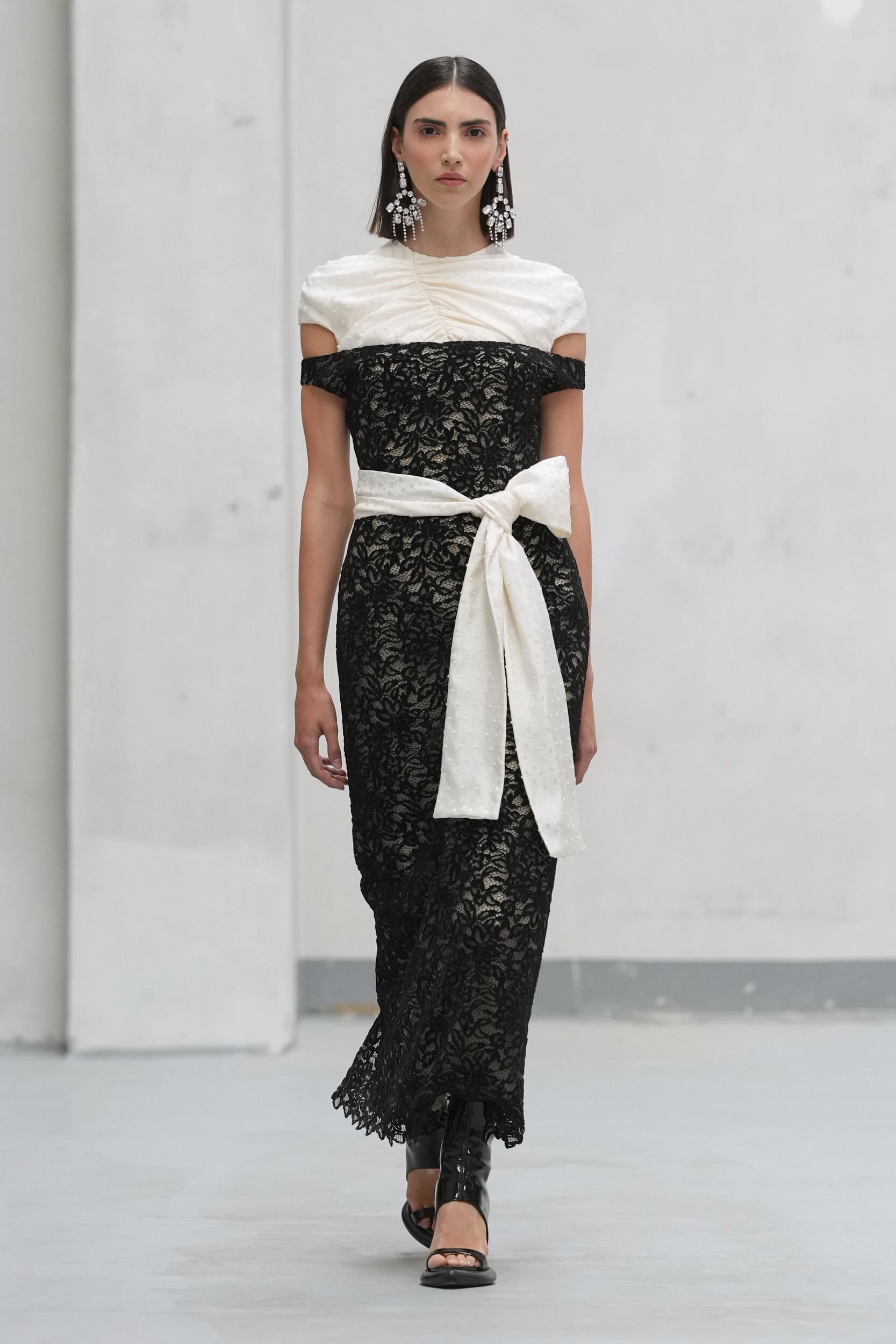 Phan Dang Hoang Spring 2027 Fashion Show