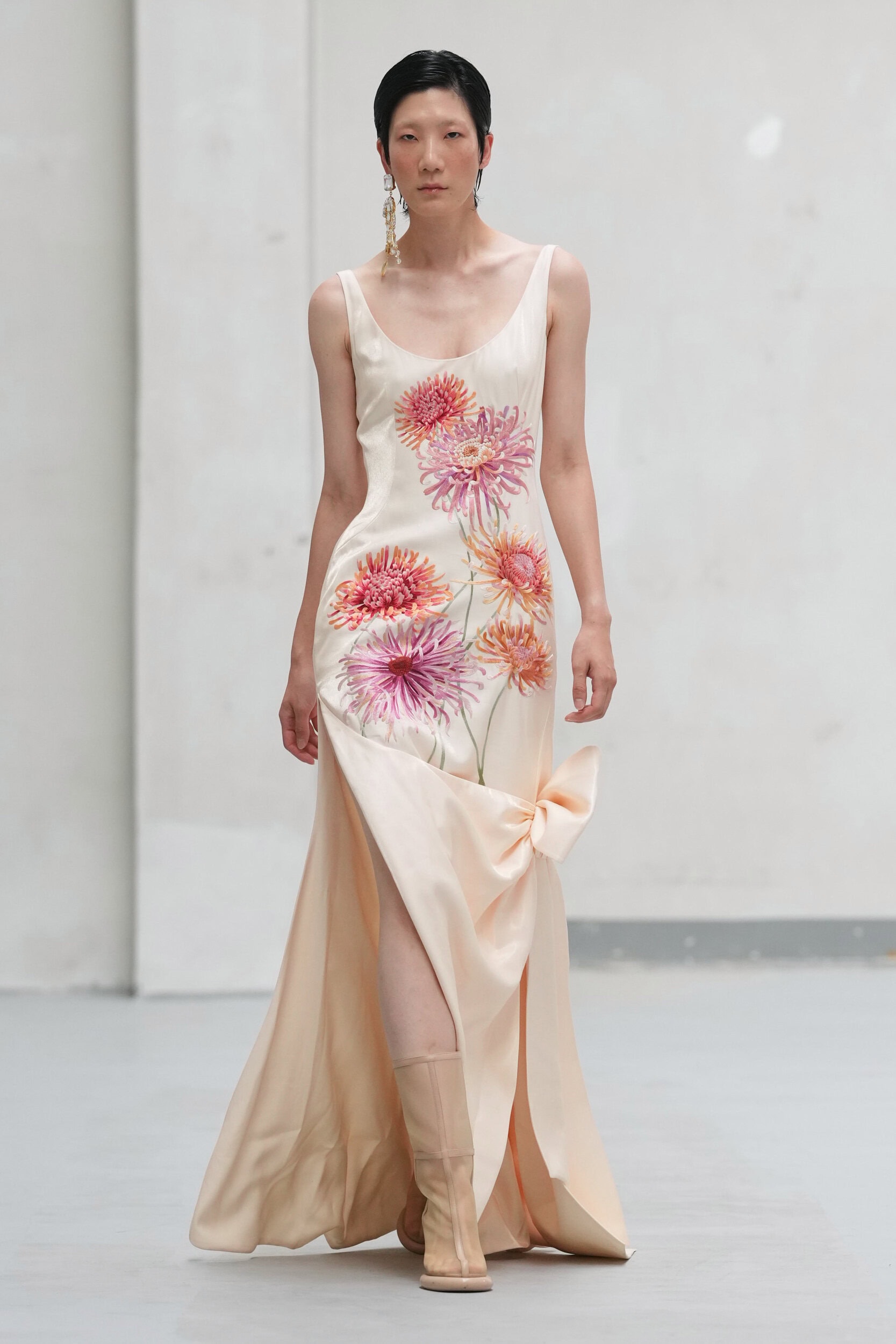 Phan Dang Hoang Spring 2027 Fashion Show
