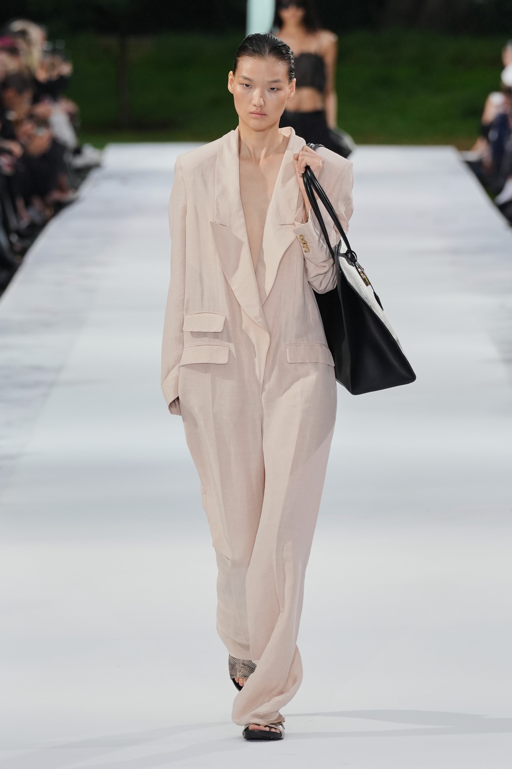 Stella Mccartney Spring 2027 Fashion Show
