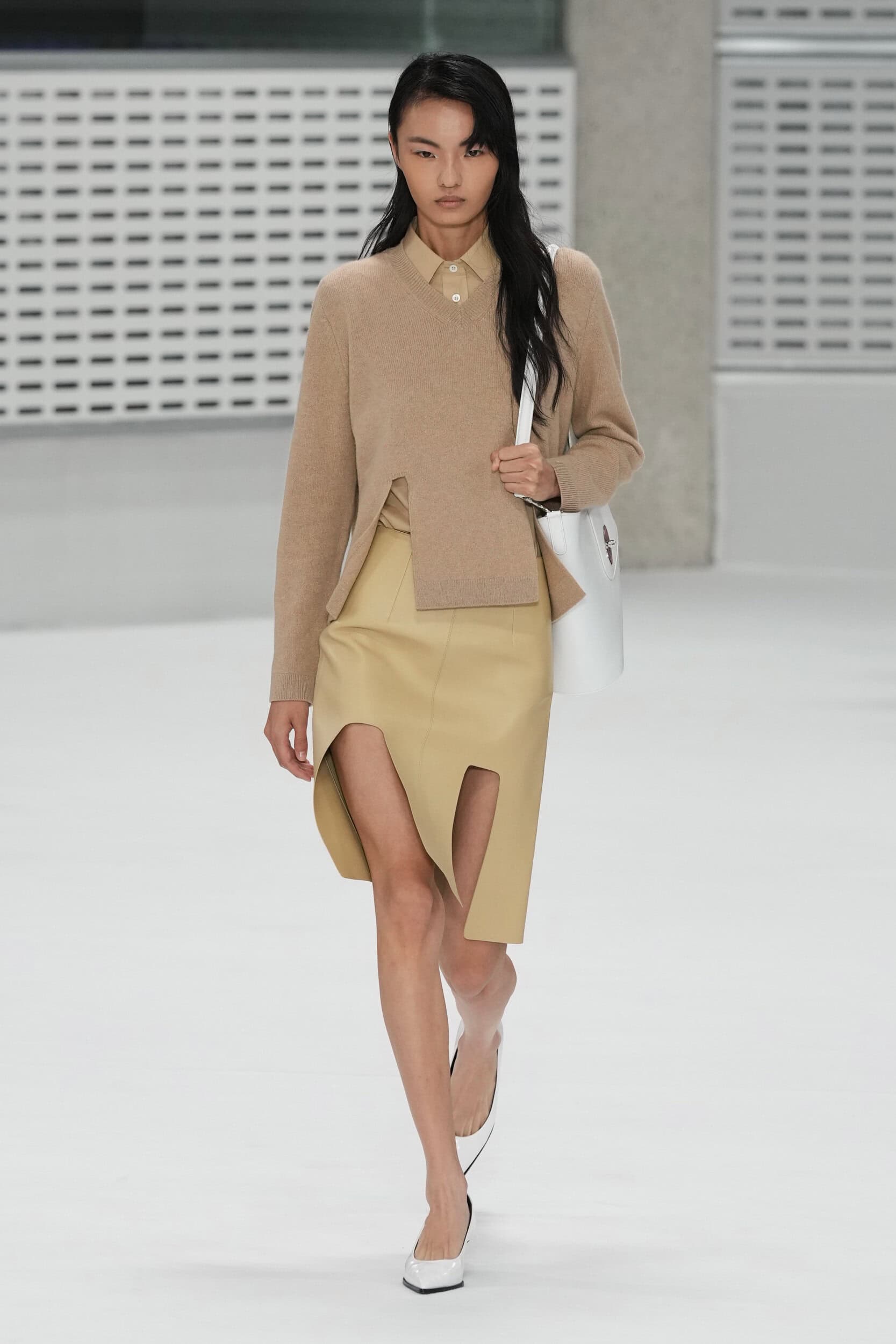 Mulberry Spring 2027 Fashion Show