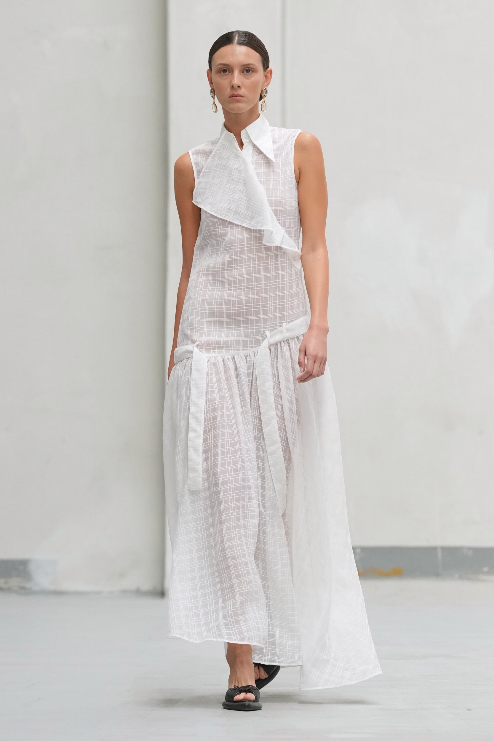 Phan Dang Hoang Spring 2027 Fashion Show