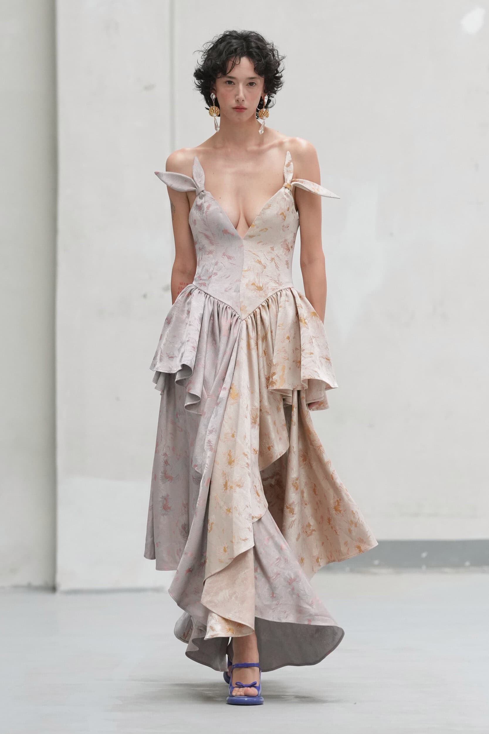 Phan Dang Hoang Spring 2027 Fashion Show