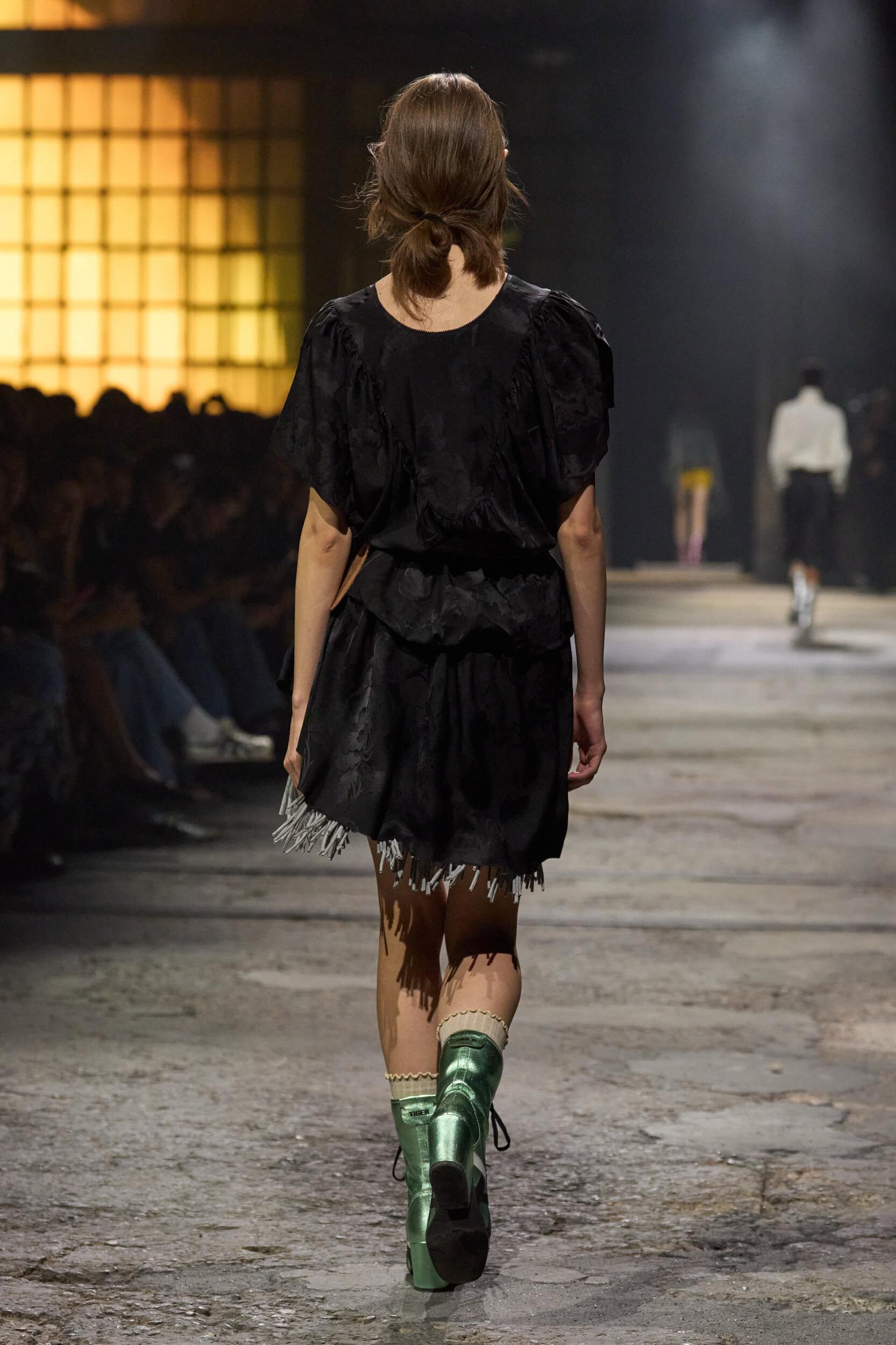 Onitsuka Tiger Spring 2027 Fashion Show Details