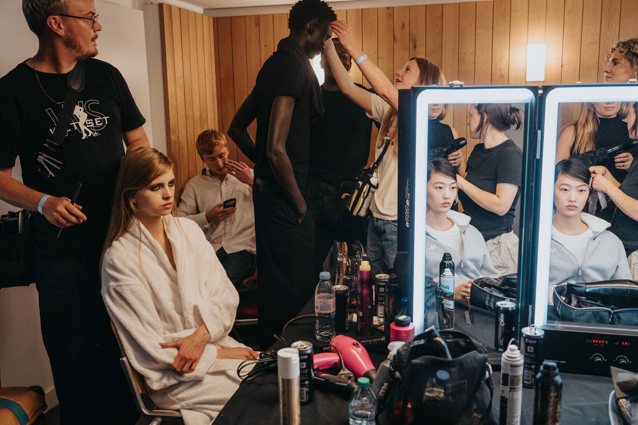 Oscar Ouyang Spring 2027 Fashion Show Backstage