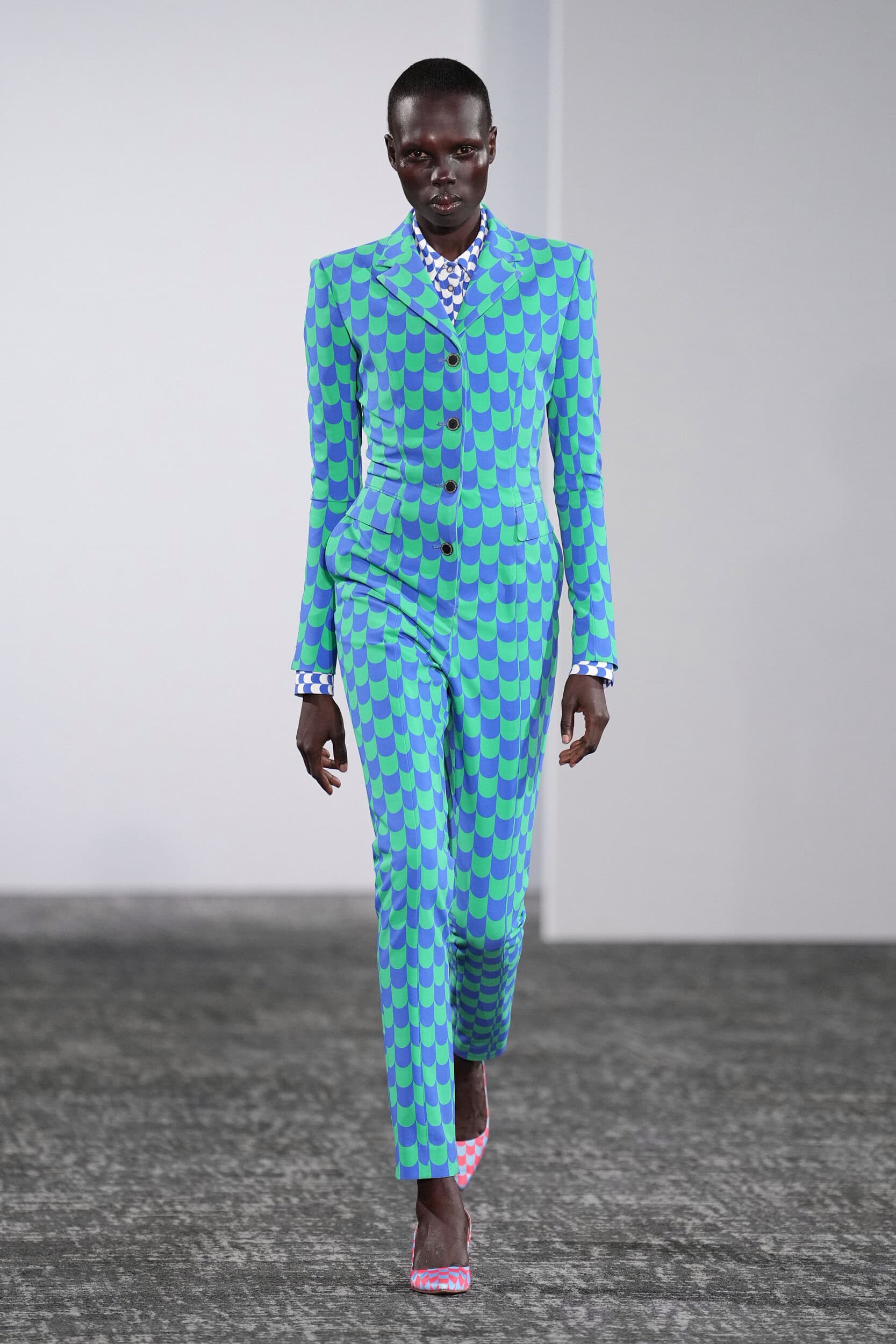 Anrealage Spring 2027 Fashion Show