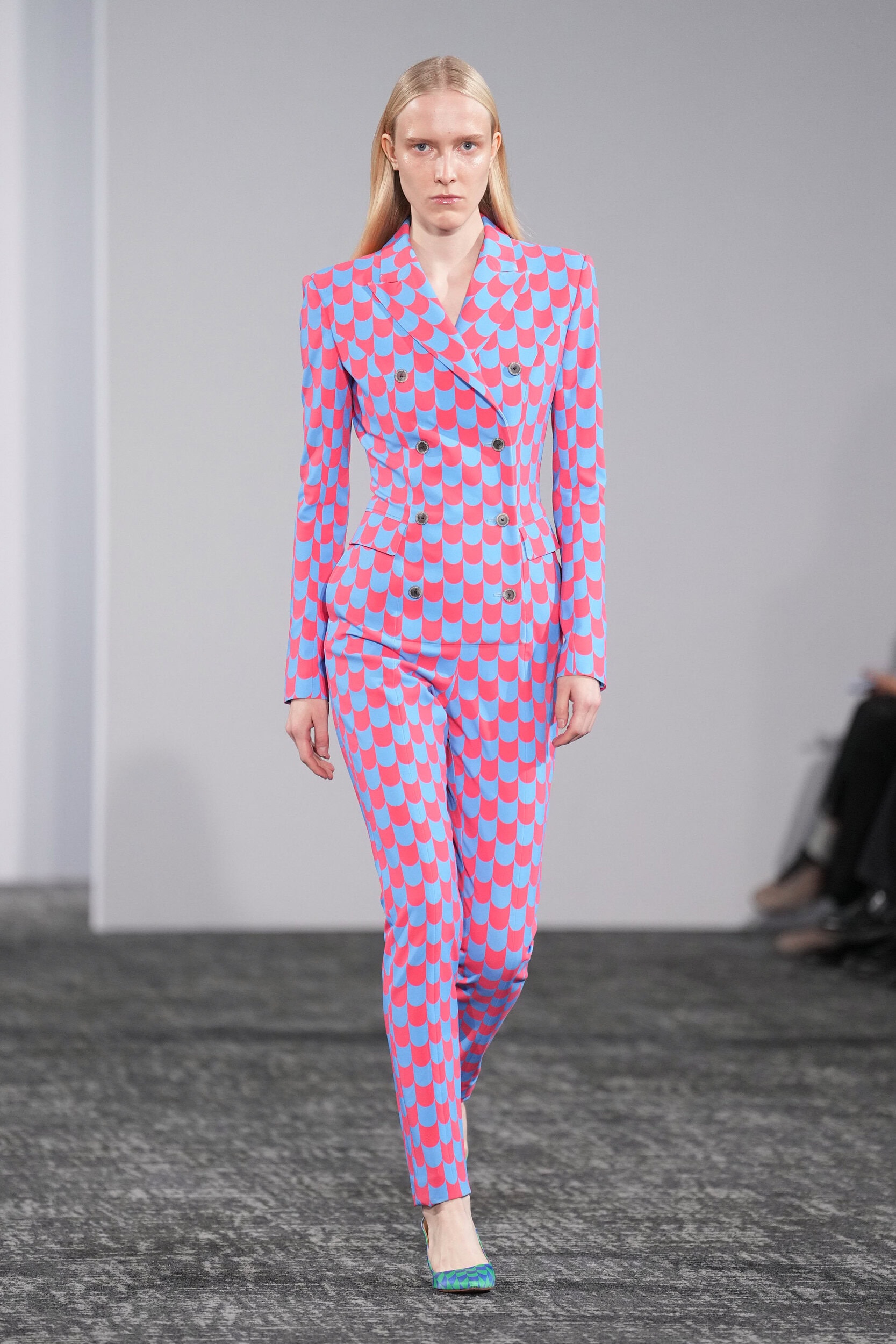 Anrealage Spring 2027 Fashion Show