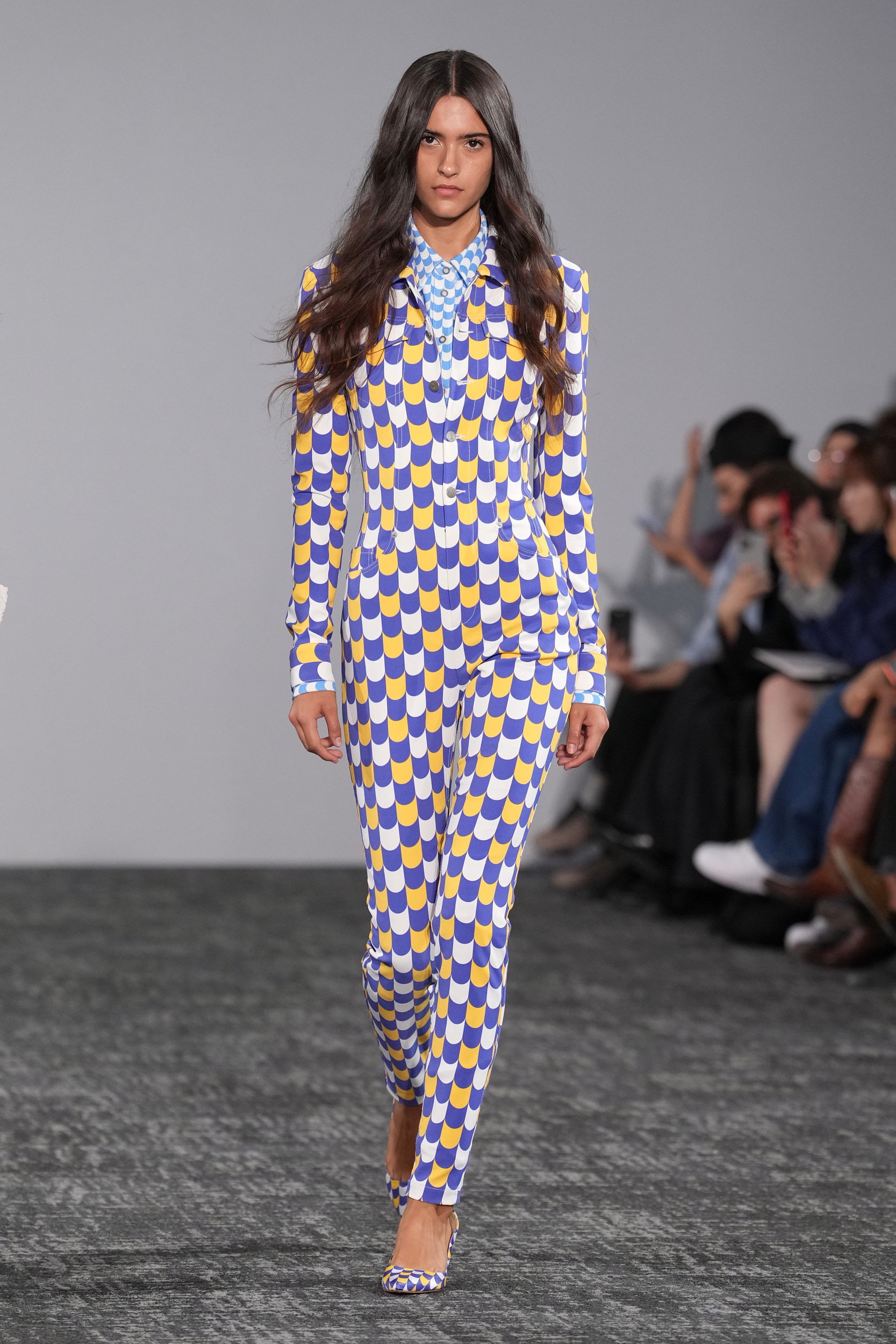 Anrealage Spring 2027 Fashion Show