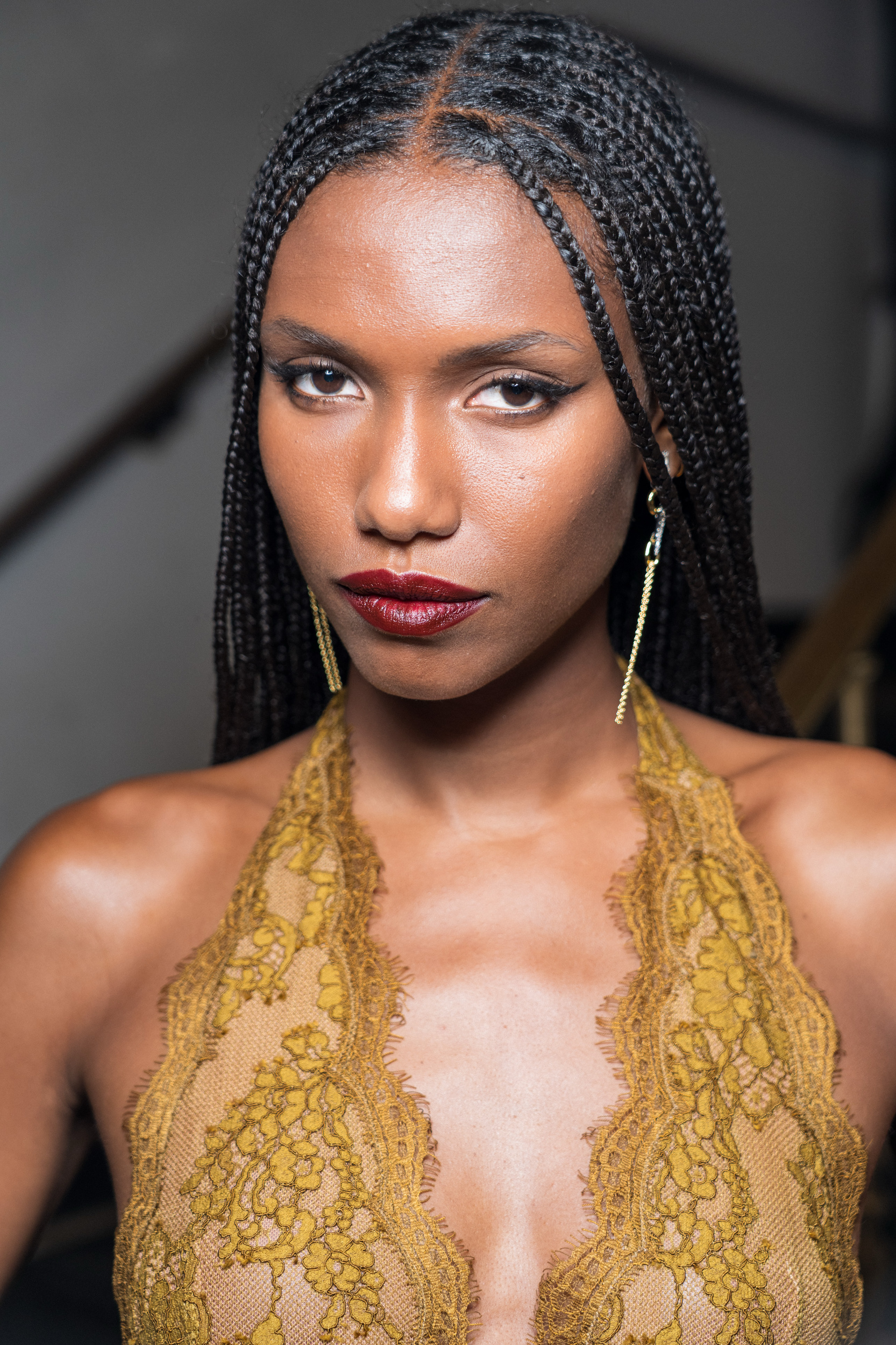 Retrofete Spring 2027 Fashion Show Backstage