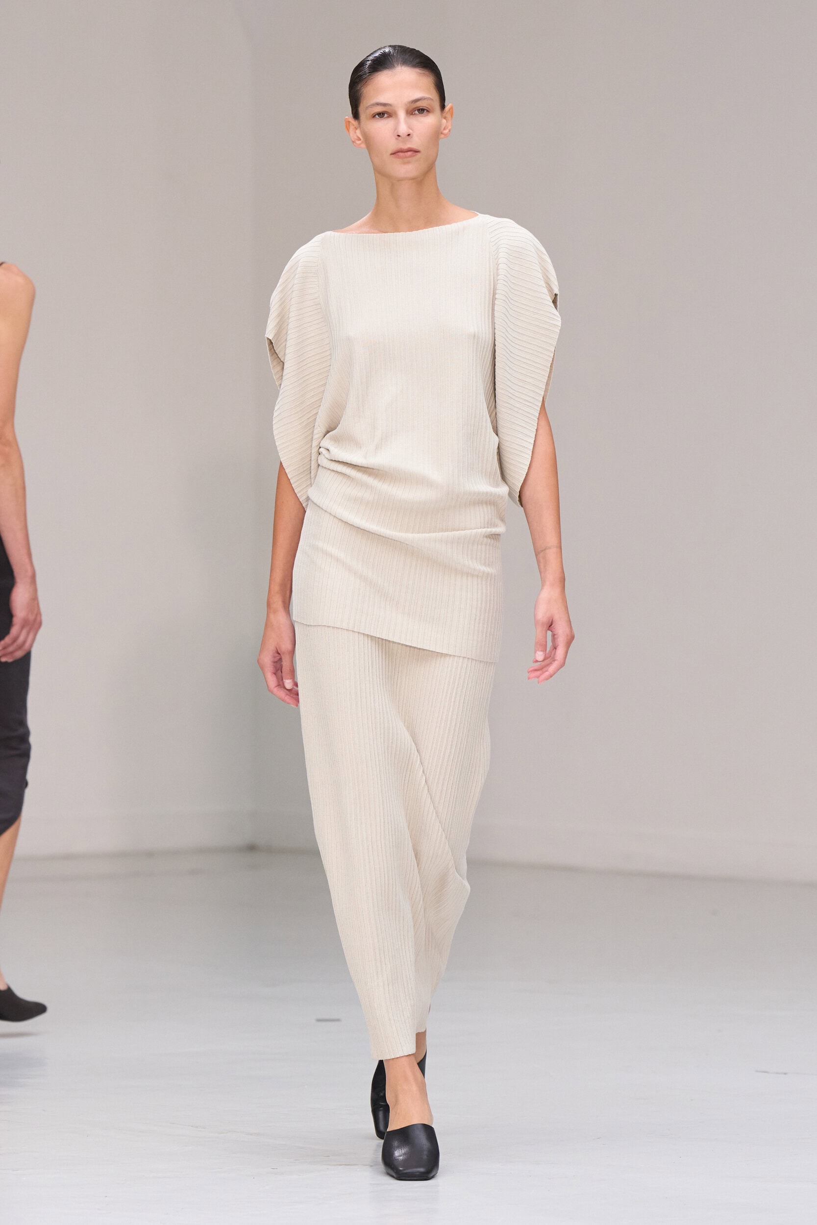 Ruohan Spring 2027 Fashion Show
