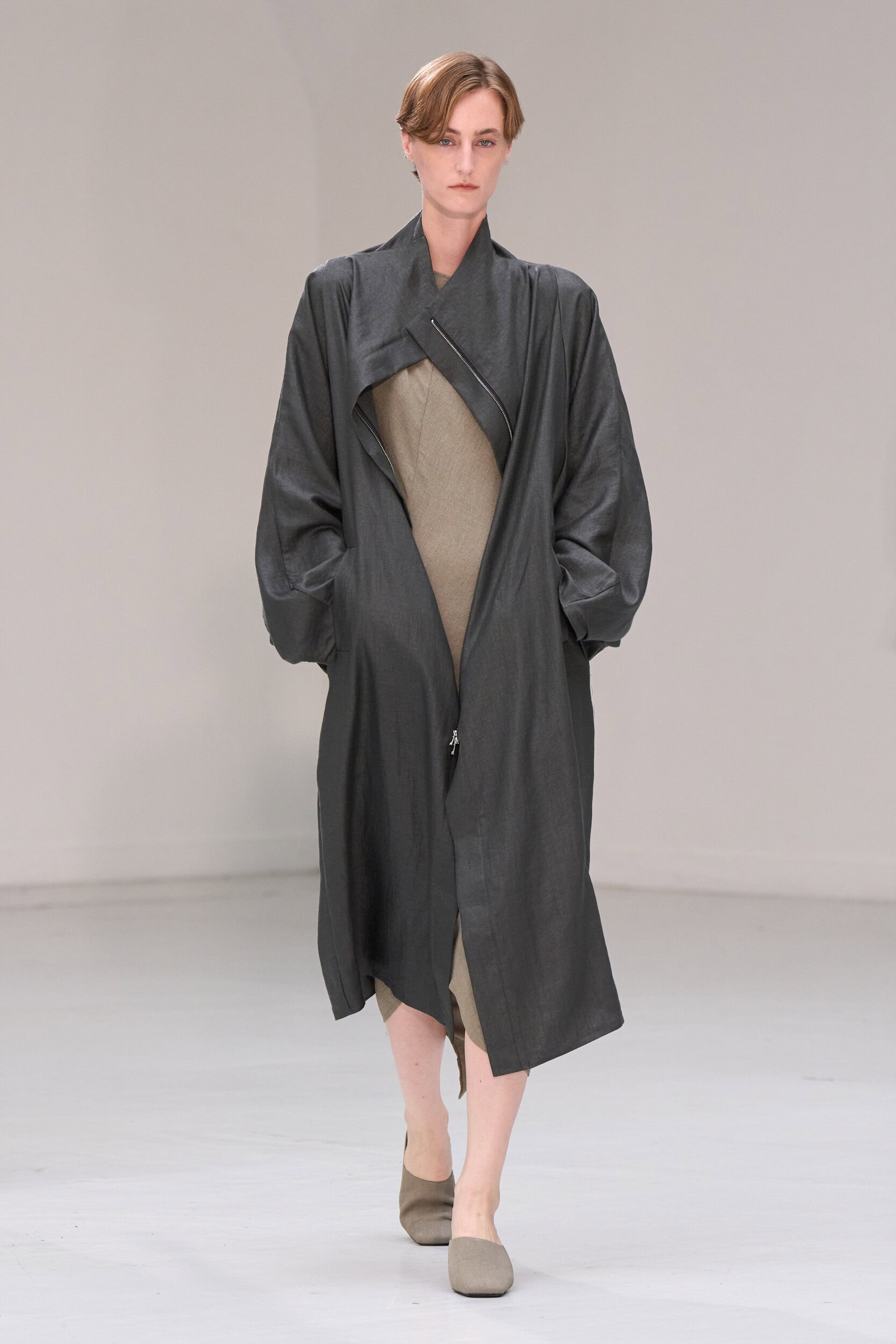 Ruohan Spring 2027 Fashion Show