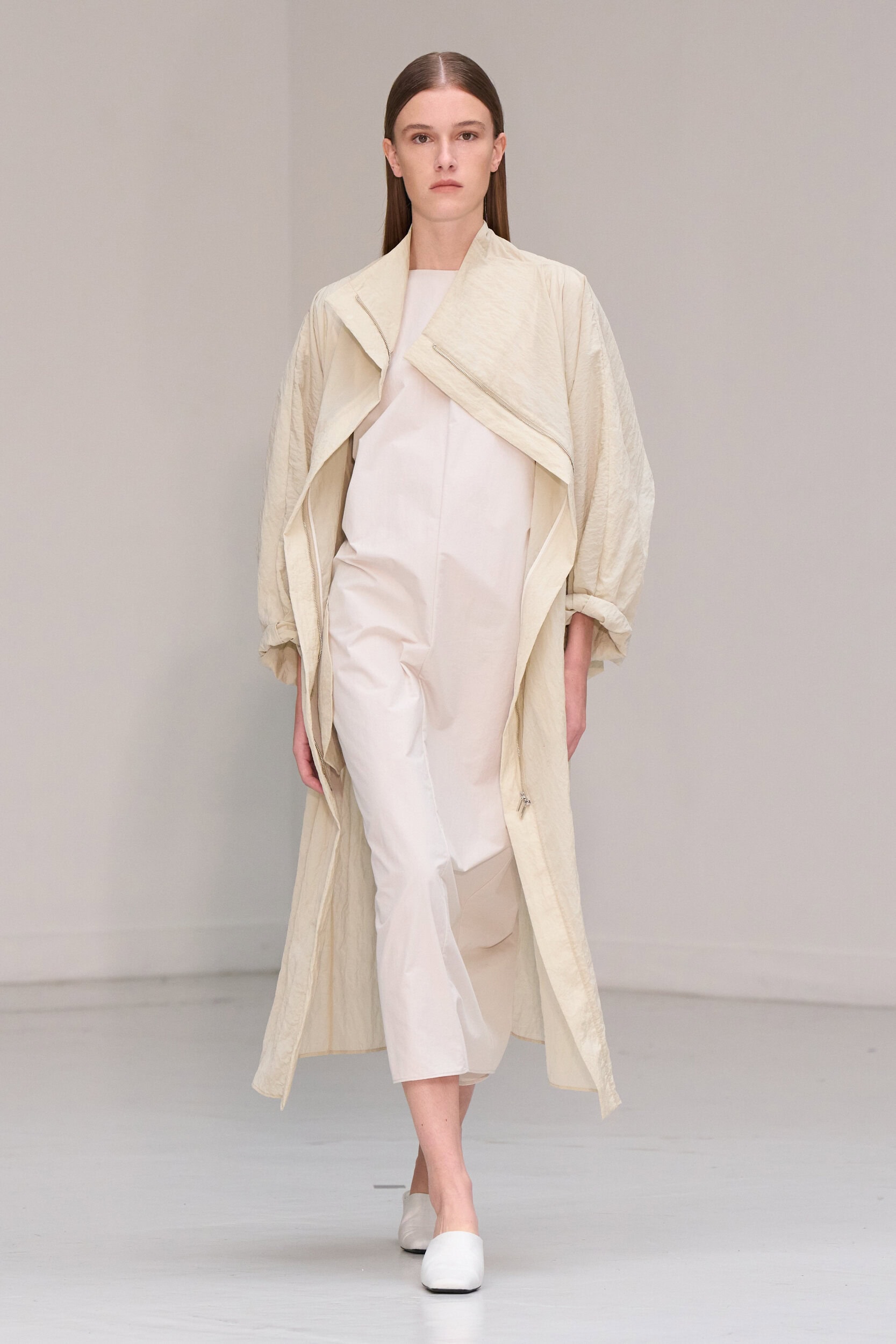 Ruohan Spring 2027 Fashion Show