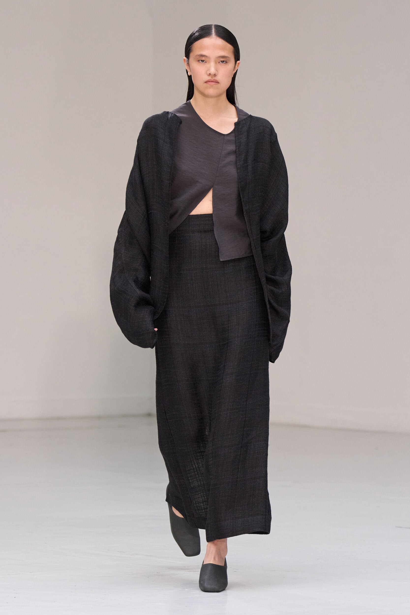 Ruohan Spring 2027 Fashion Show