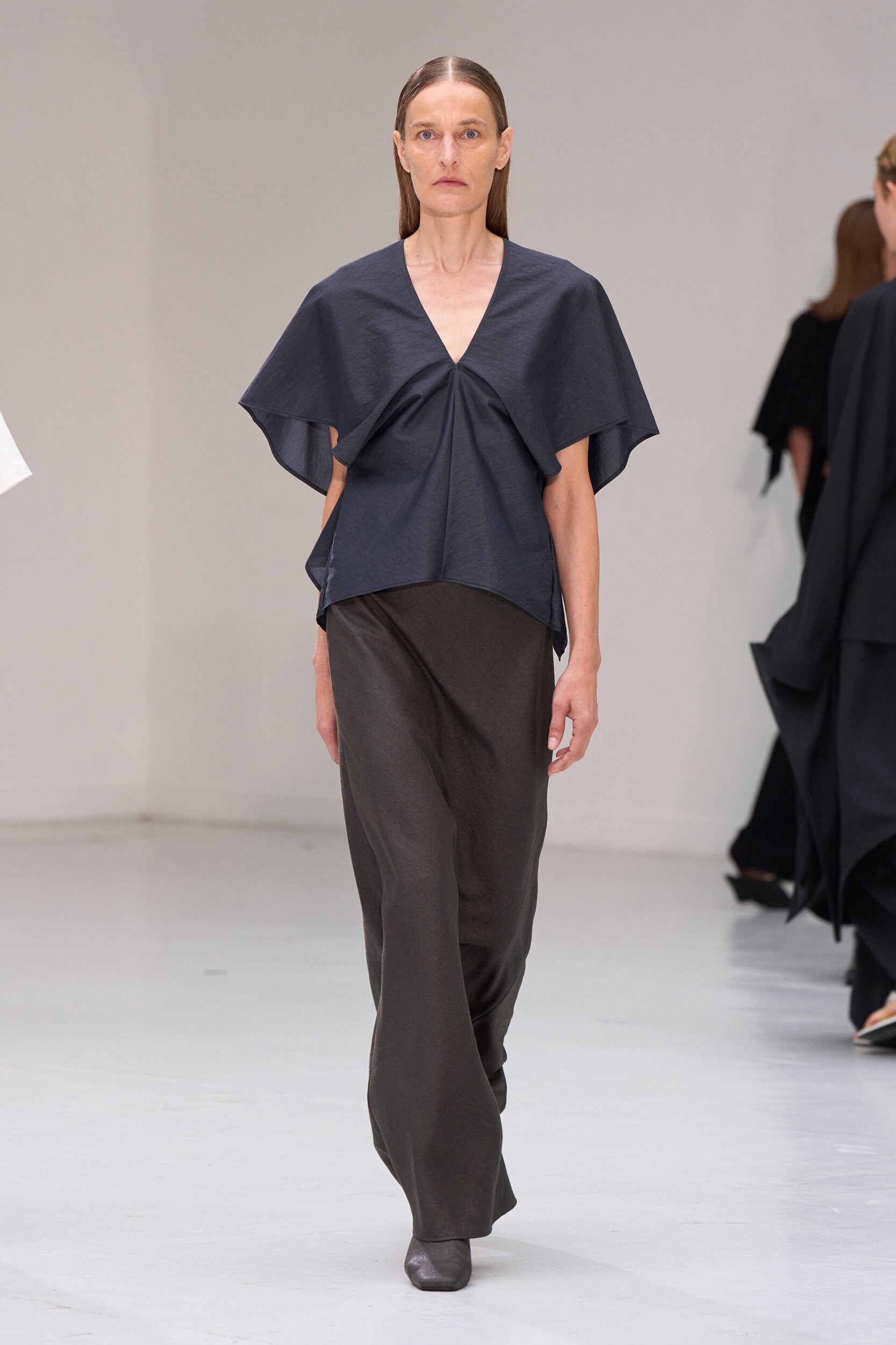 Ruohan Spring 2027 Fashion Show