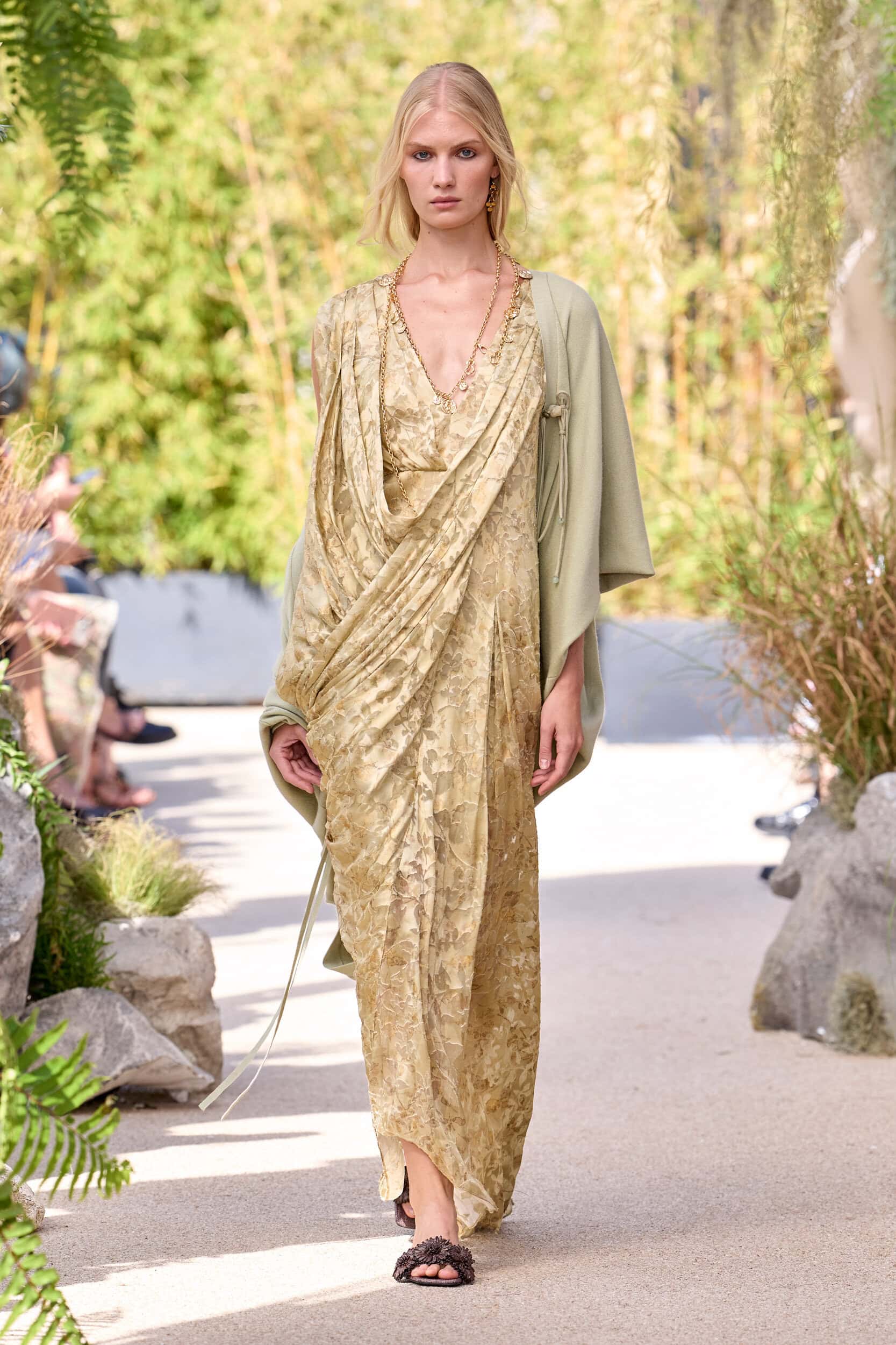Sarawong Spring 2027 Fashion Show